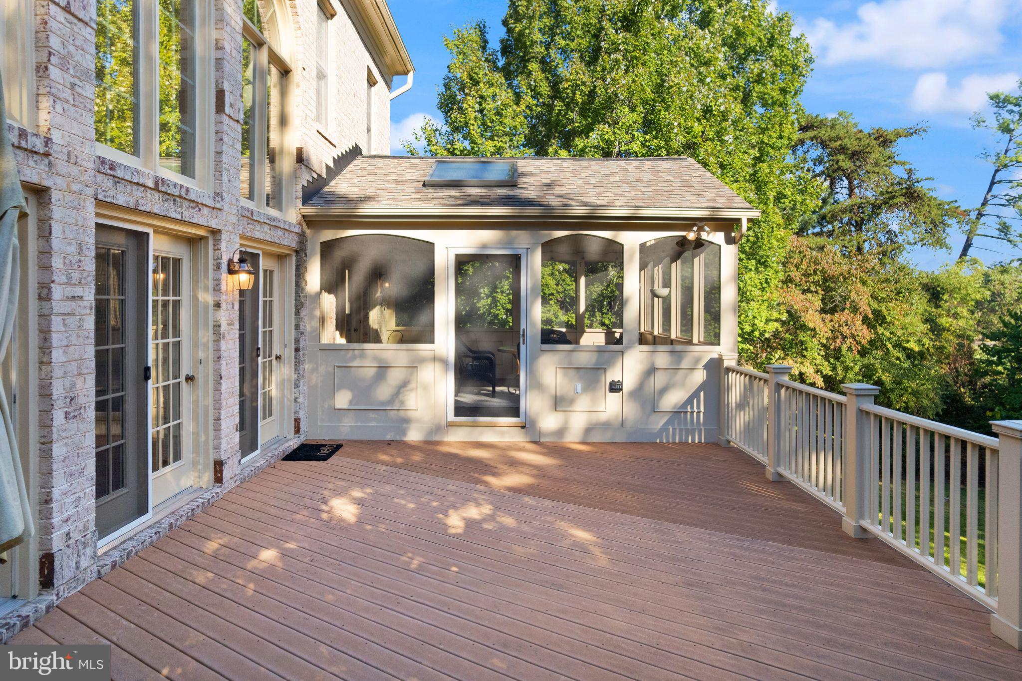 LAKE MANASSAS ESTATES - Residential