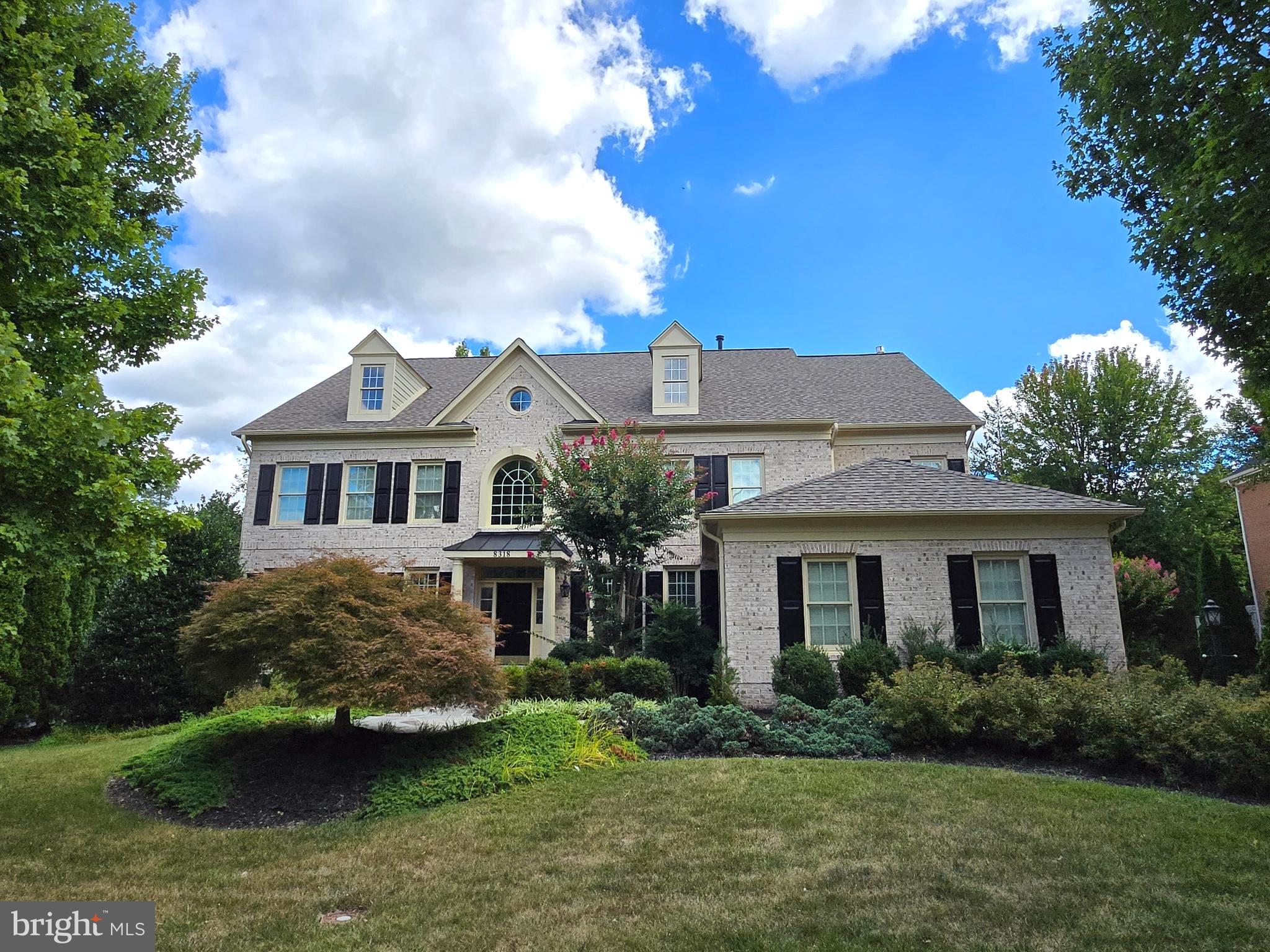 LAKE MANASSAS ESTATES - Residential