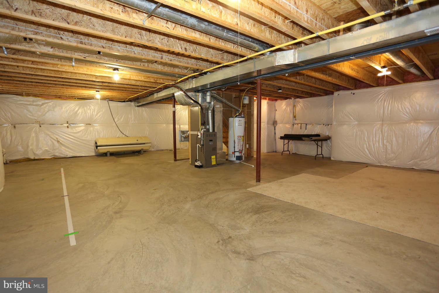 SALEM FIELDS - Residential