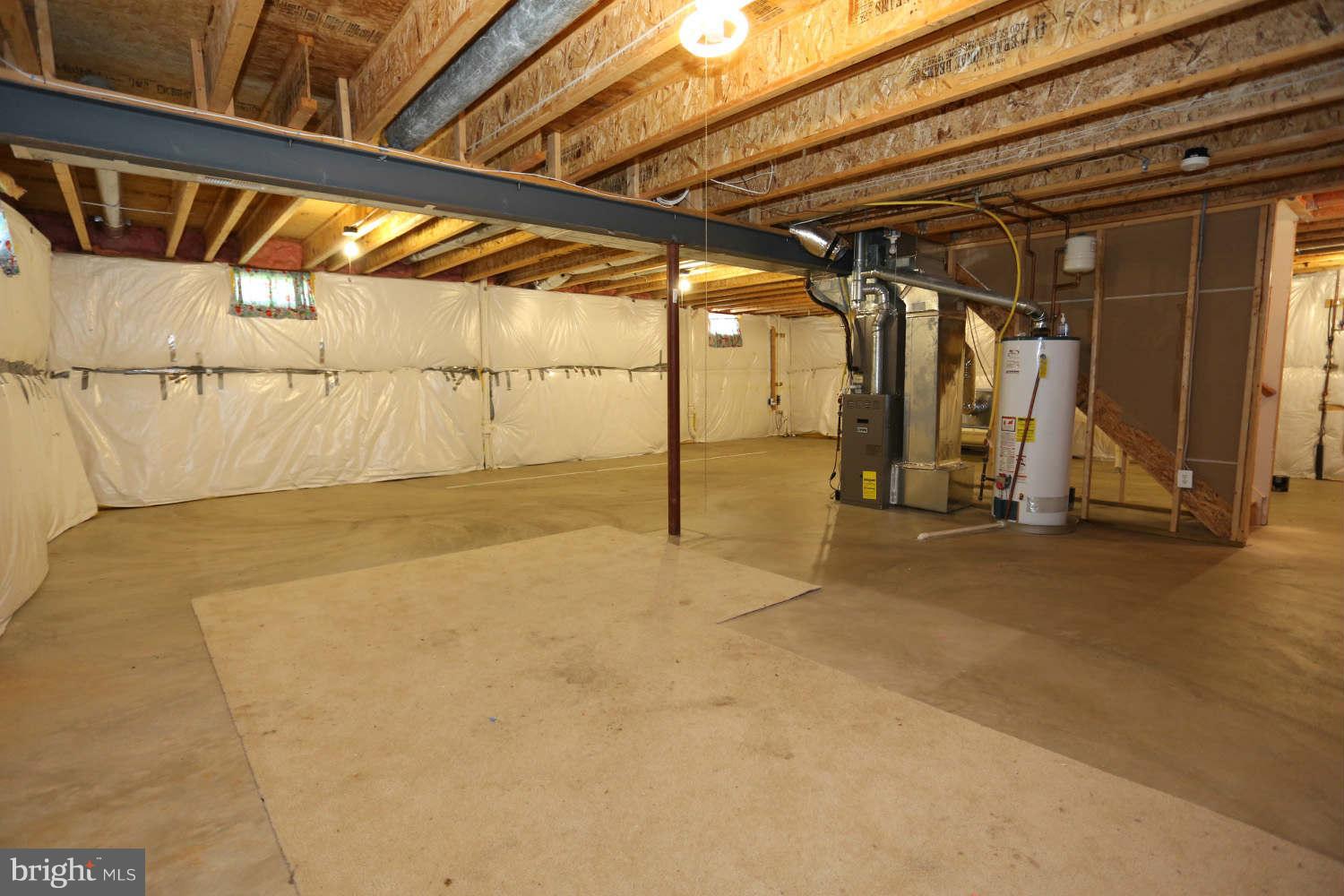 SALEM FIELDS - Residential