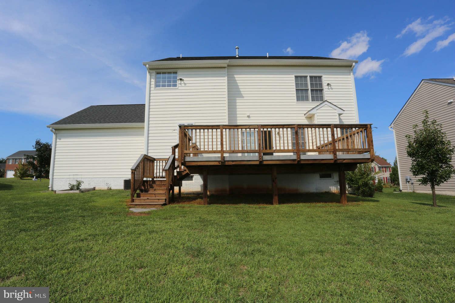 SALEM FIELDS - Residential