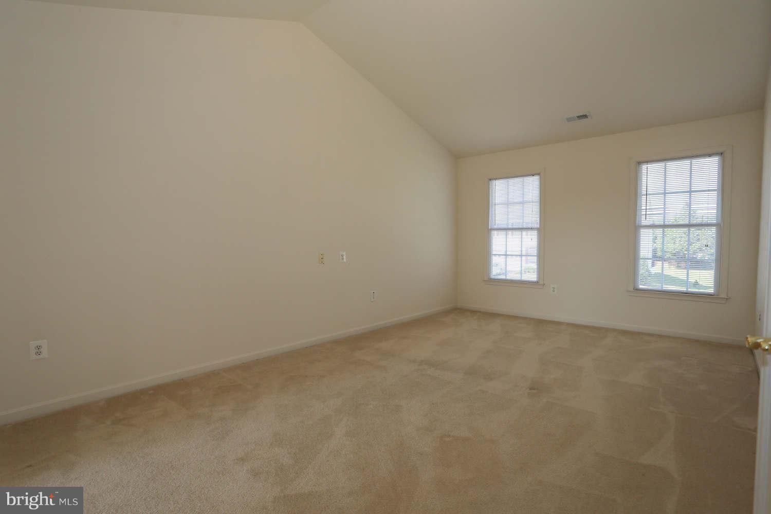 SALEM FIELDS - Residential