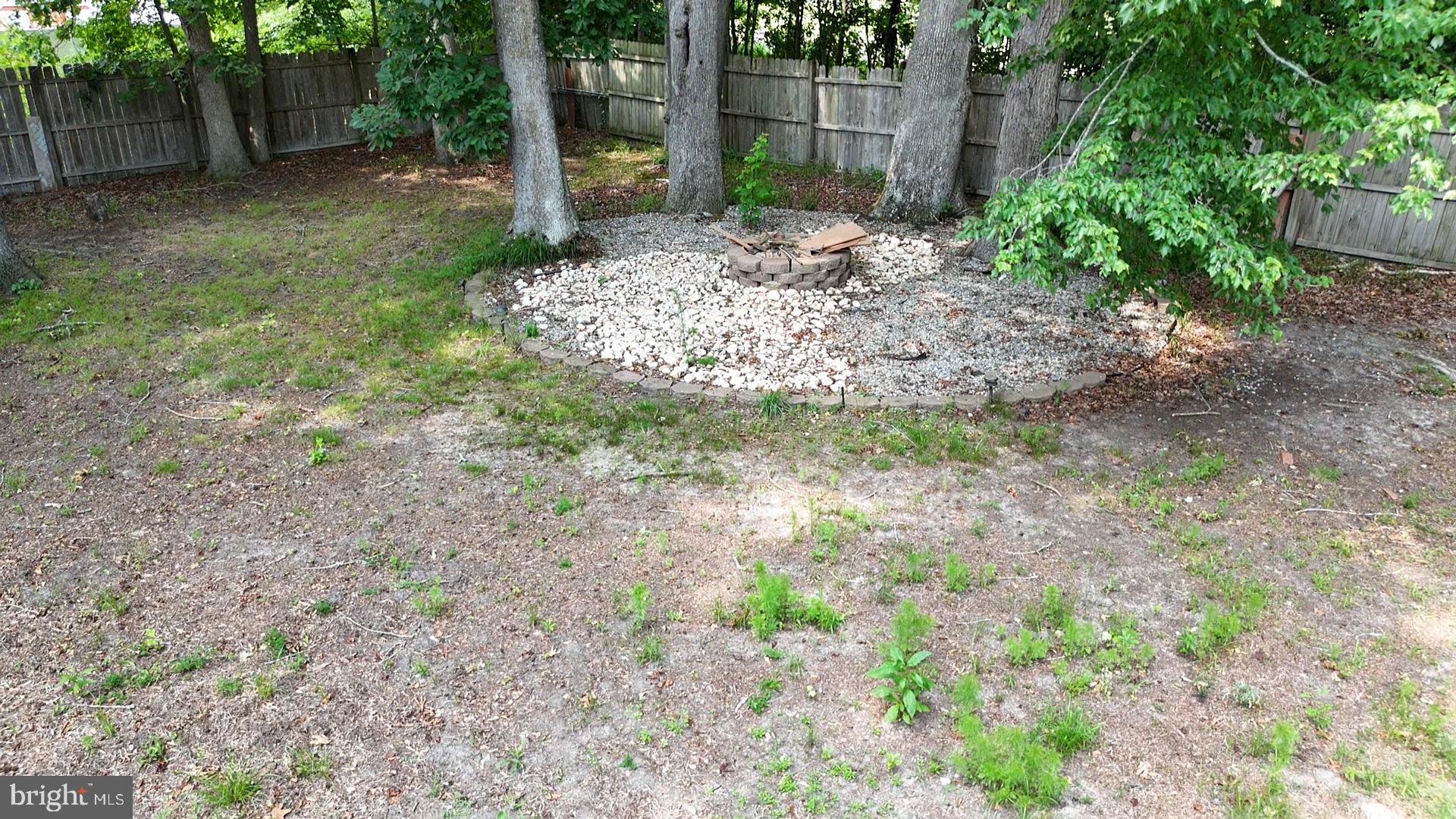 WHITE OAK - Residential