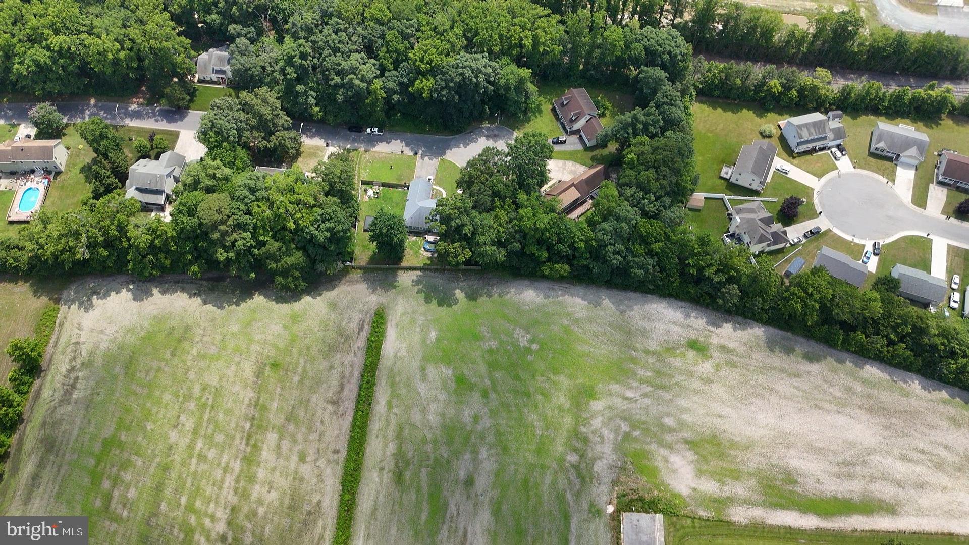 WHITE OAK - Residential