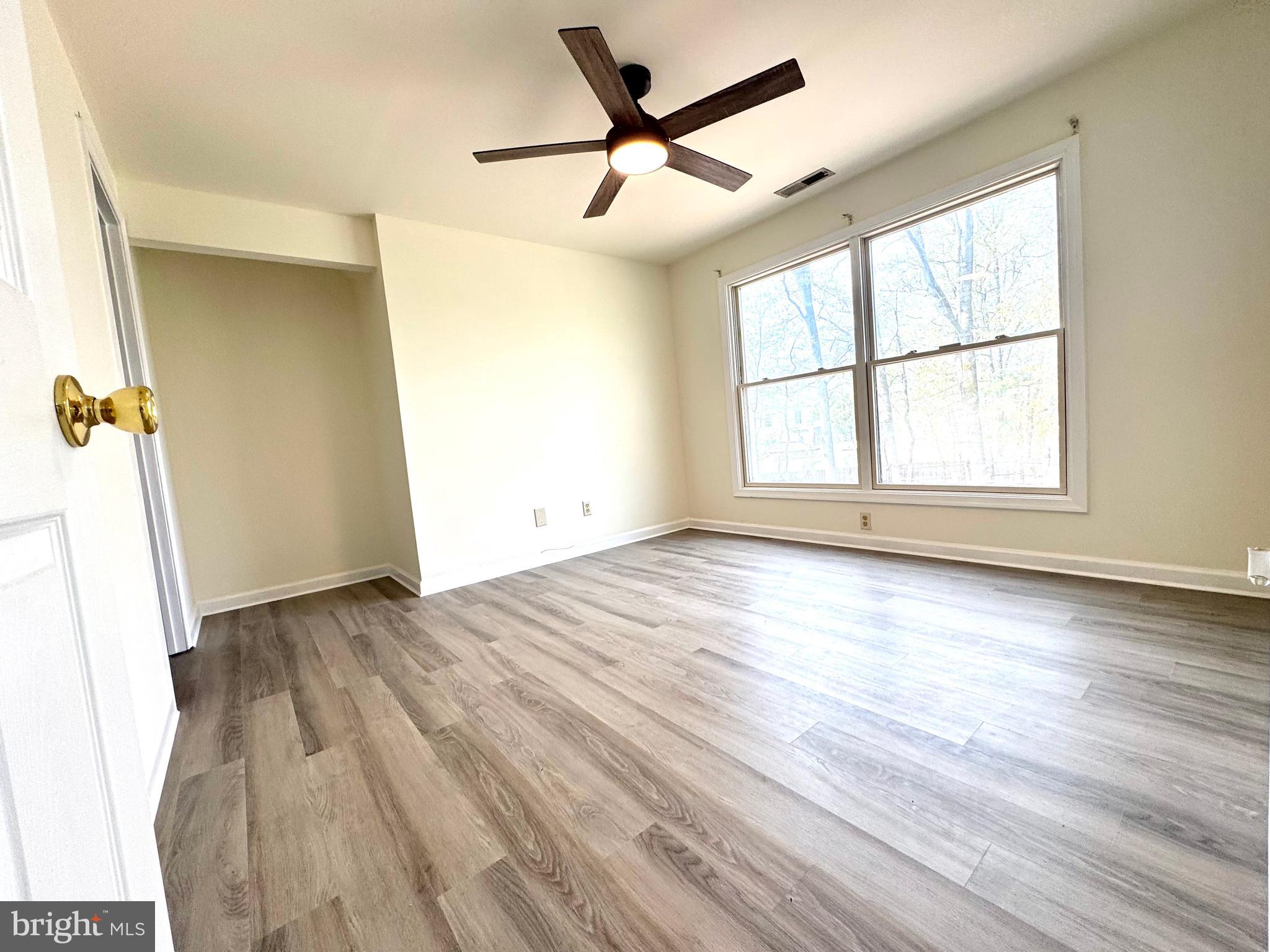 WHITE OAK - Residential