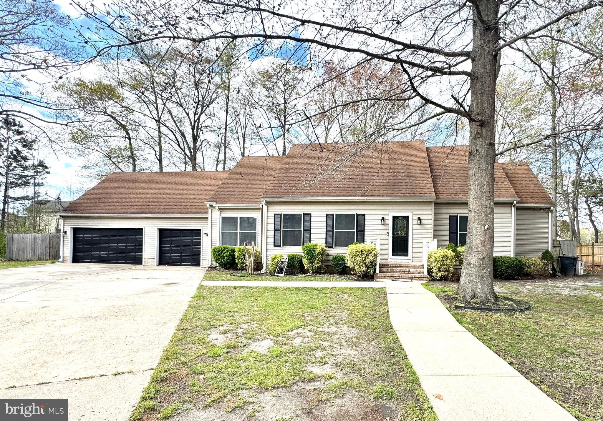 WHITE OAK - Residential