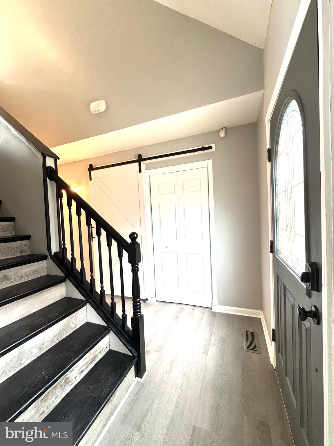 WHITE OAK - Residential