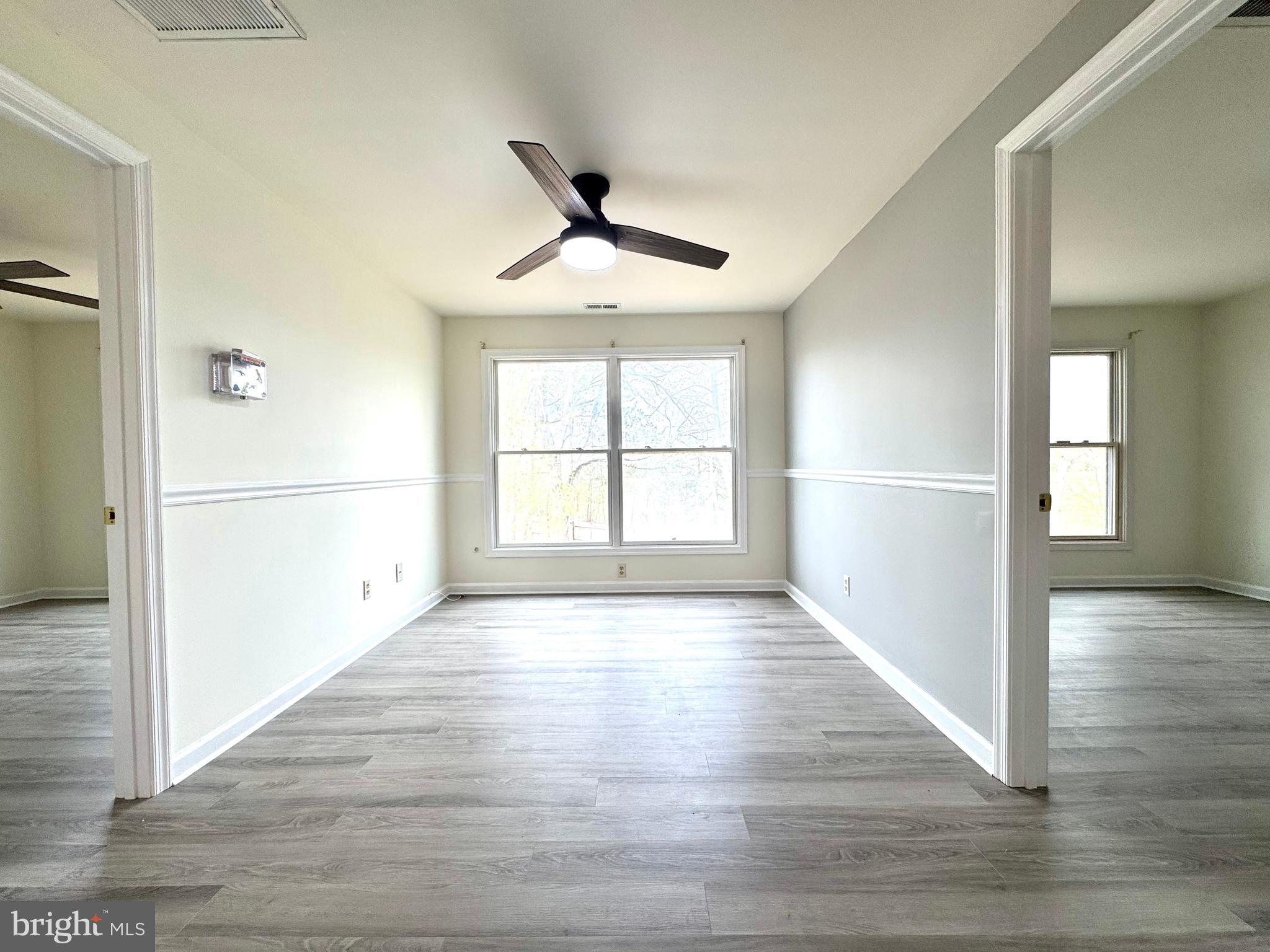 WHITE OAK - Residential