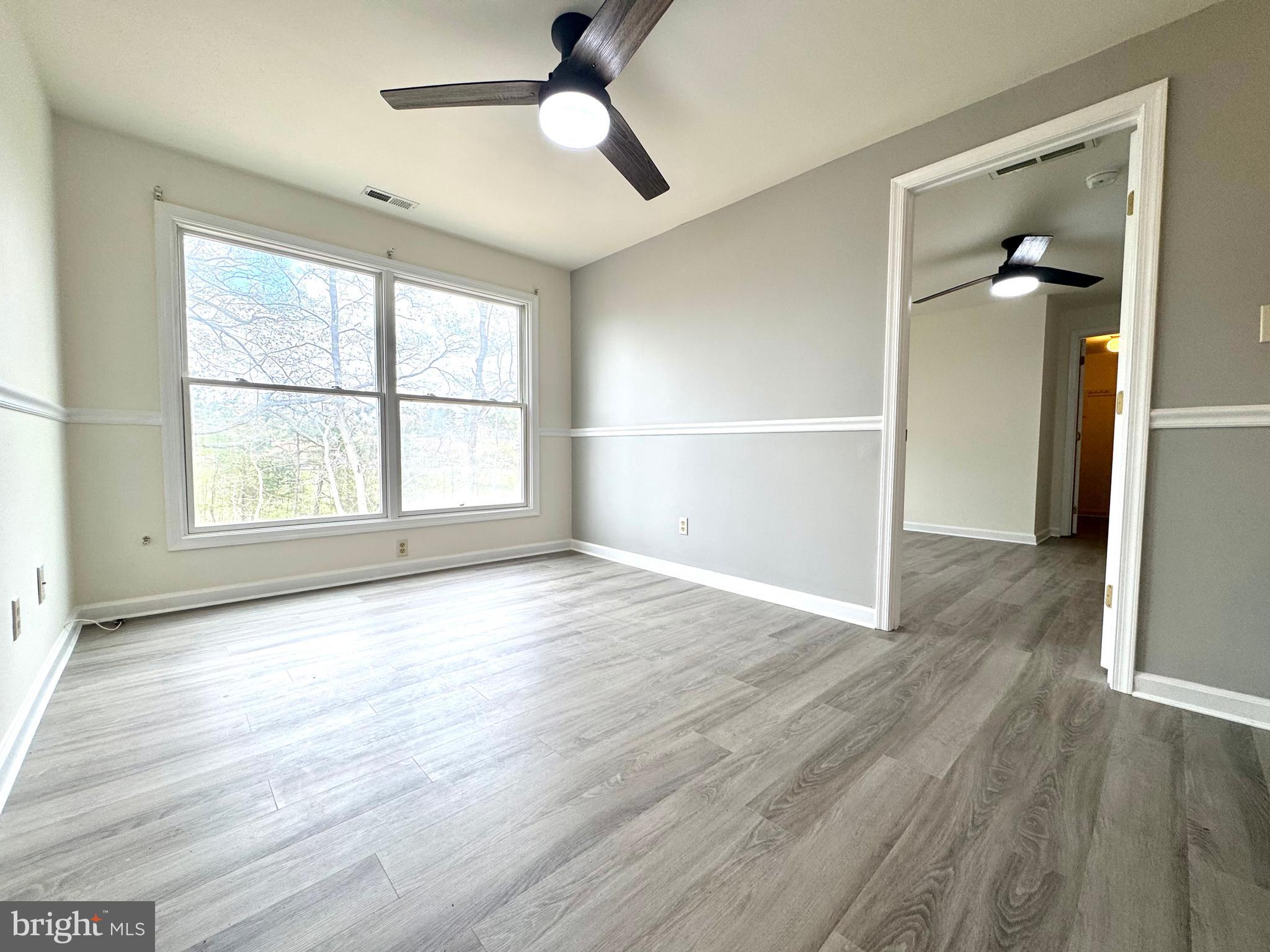 WHITE OAK - Residential