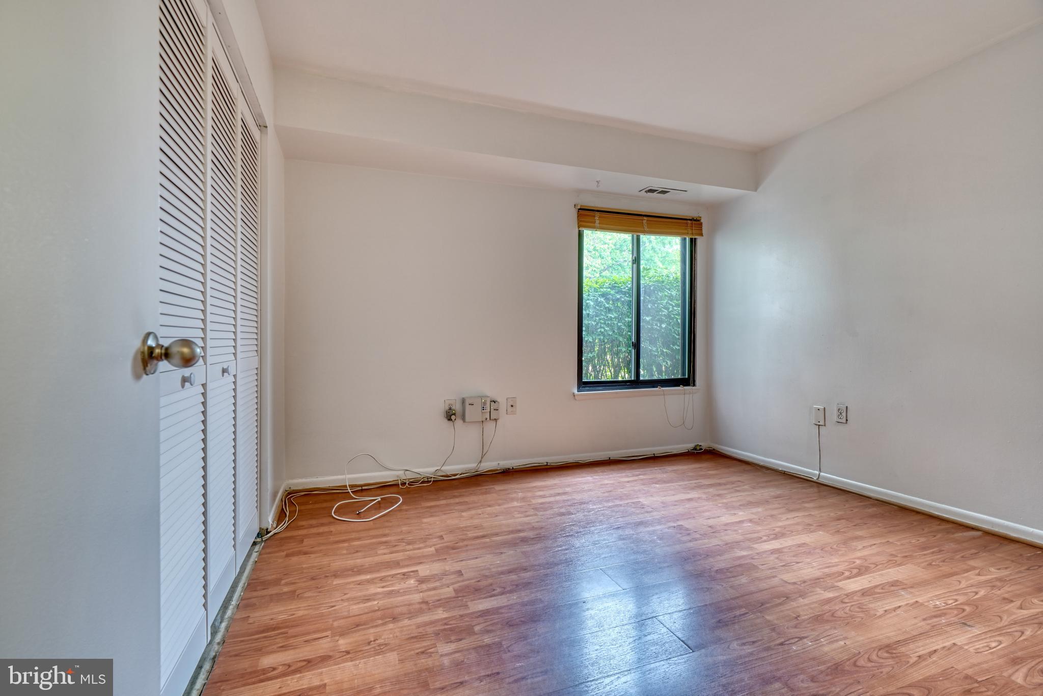 WILDE LAKE - Residential