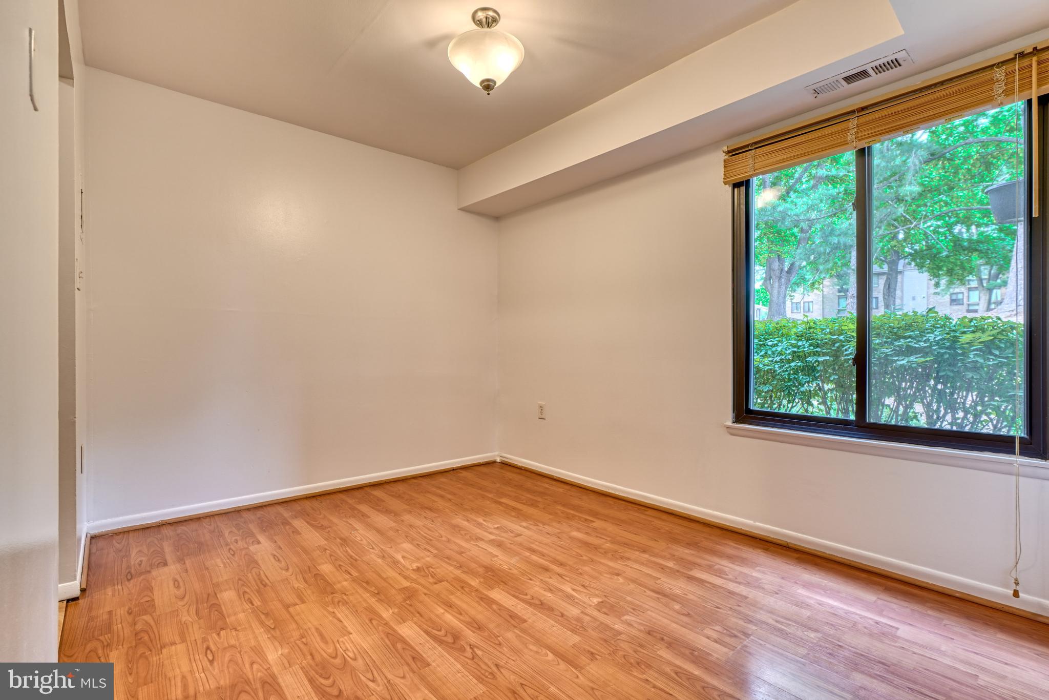 WILDE LAKE - Residential