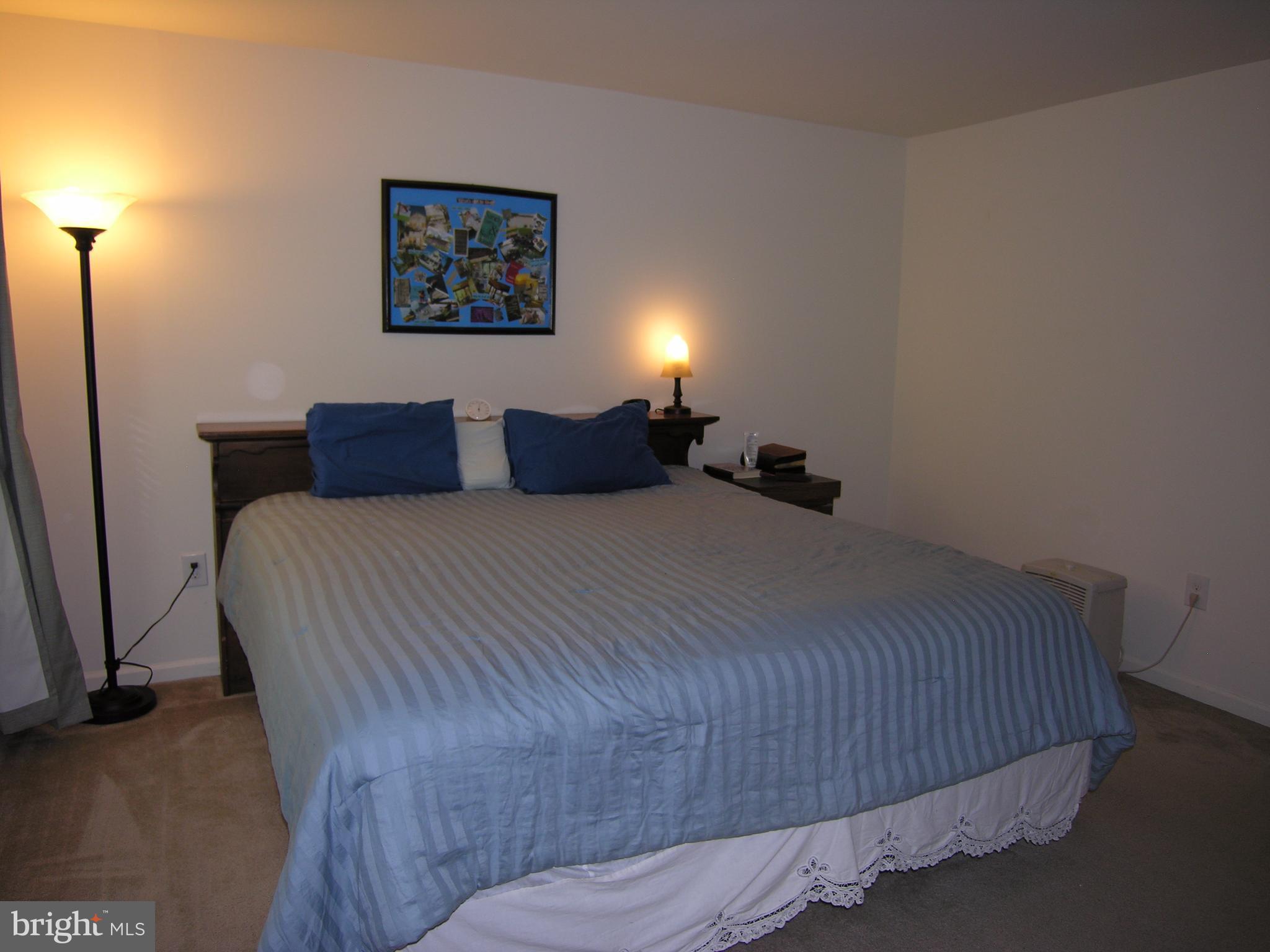 TOWNES OF ASHLEIGH - Residential Lease