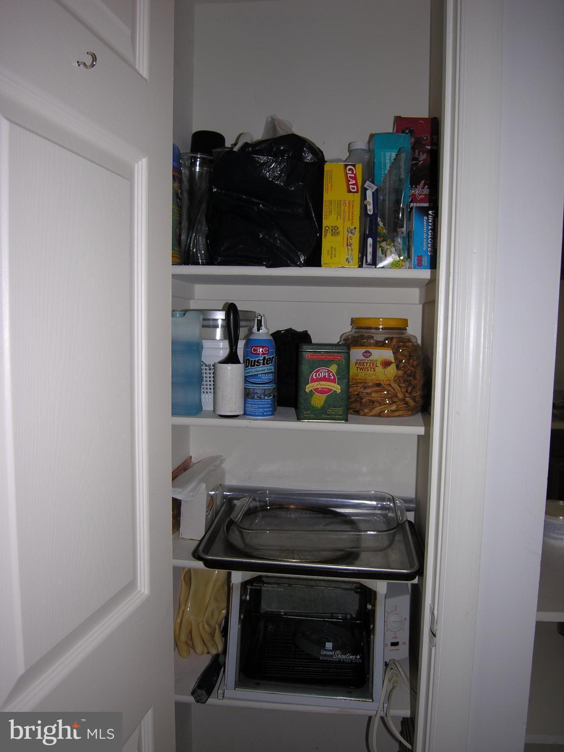 TOWNES OF ASHLEIGH - Residential Lease