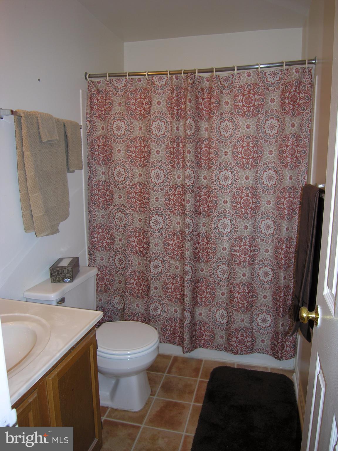 TOWNES OF ASHLEIGH - Residential Lease