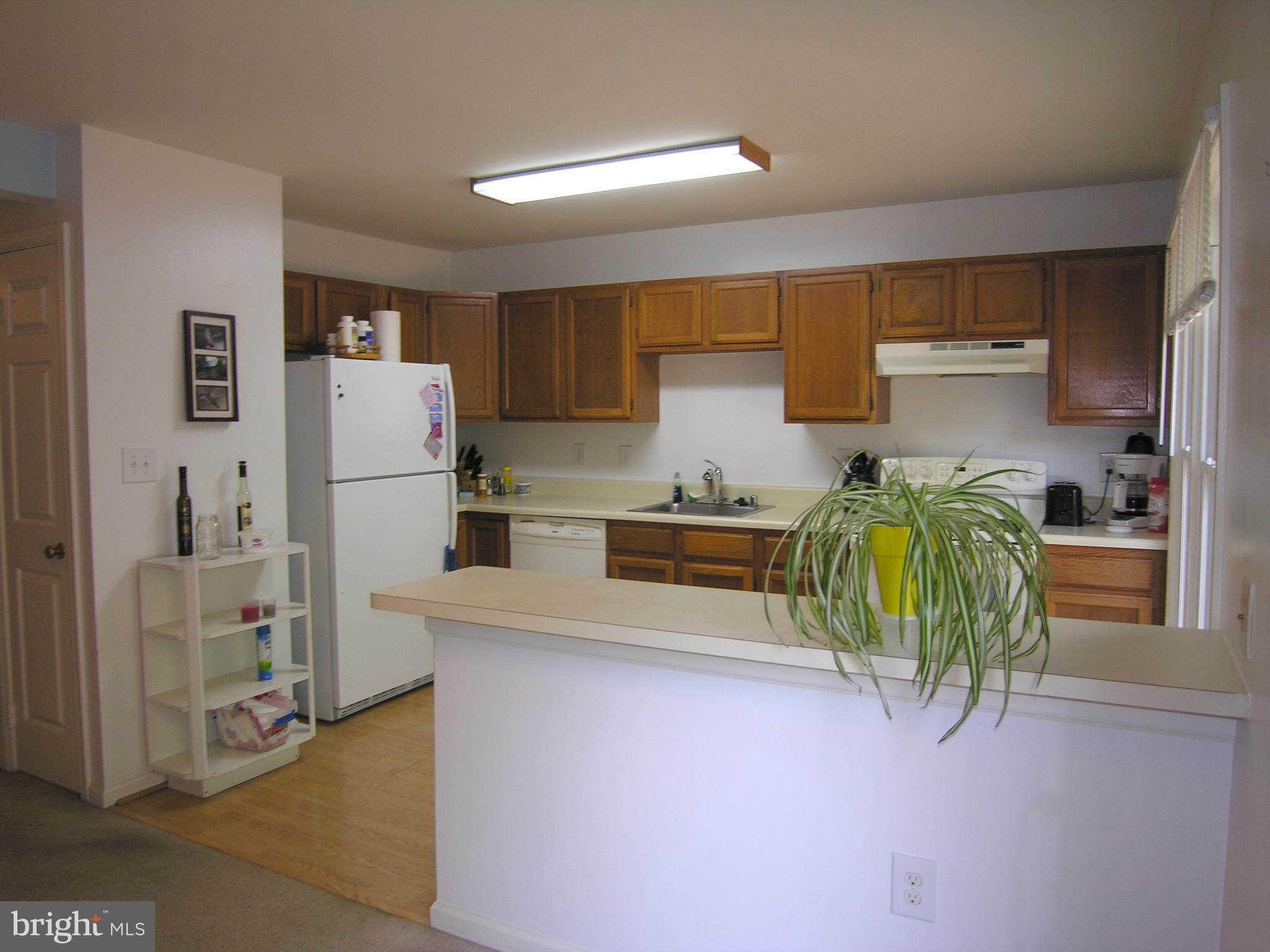 TOWNES OF ASHLEIGH - Residential Lease