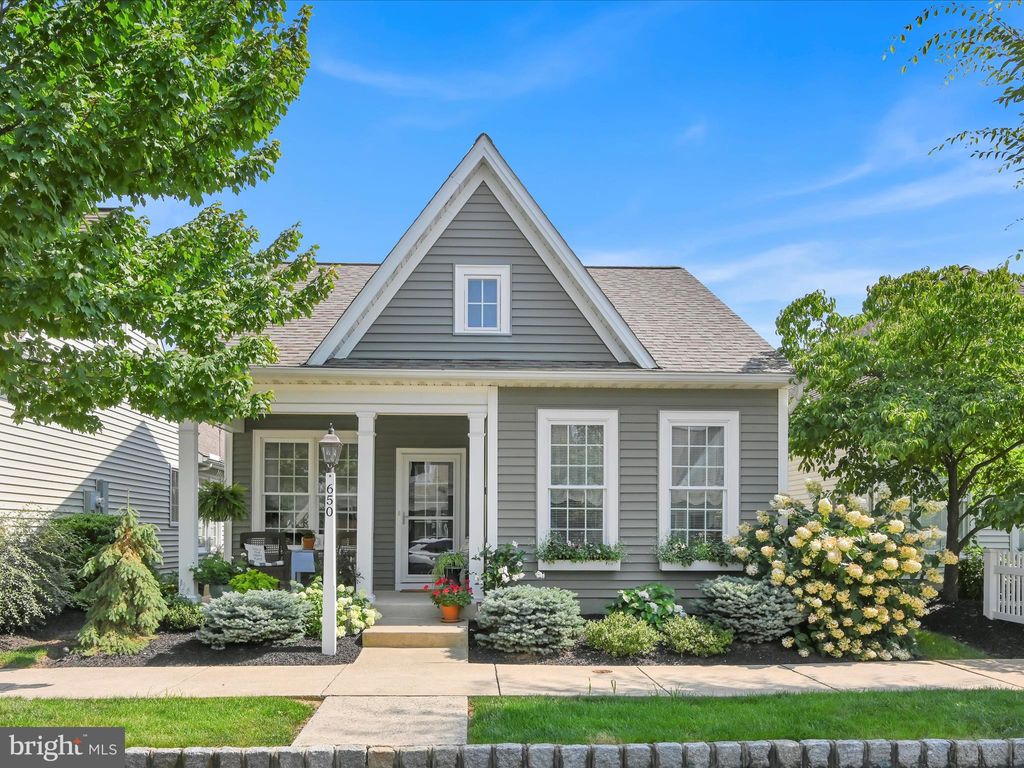 Photo of 650 Old Post Lane, STRASBURG, PA 17579 (MLS # PALA2073496)