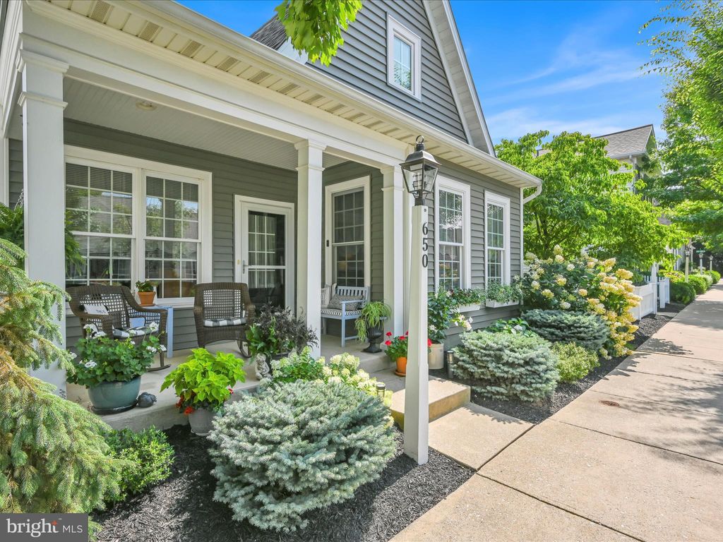 Photo of 650 Old Post Lane, STRASBURG, PA 17579 (MLS # PALA2073496)