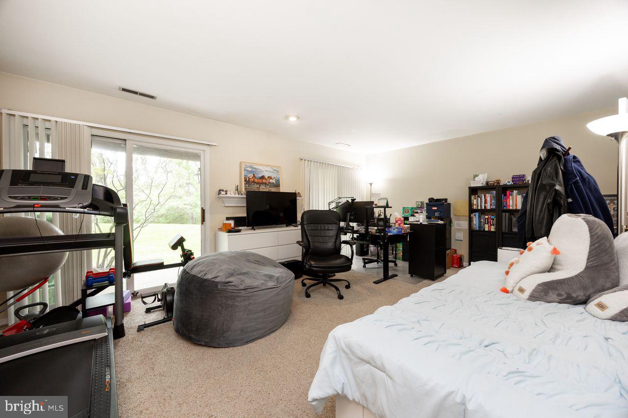 CHESTERBROOK - Residential