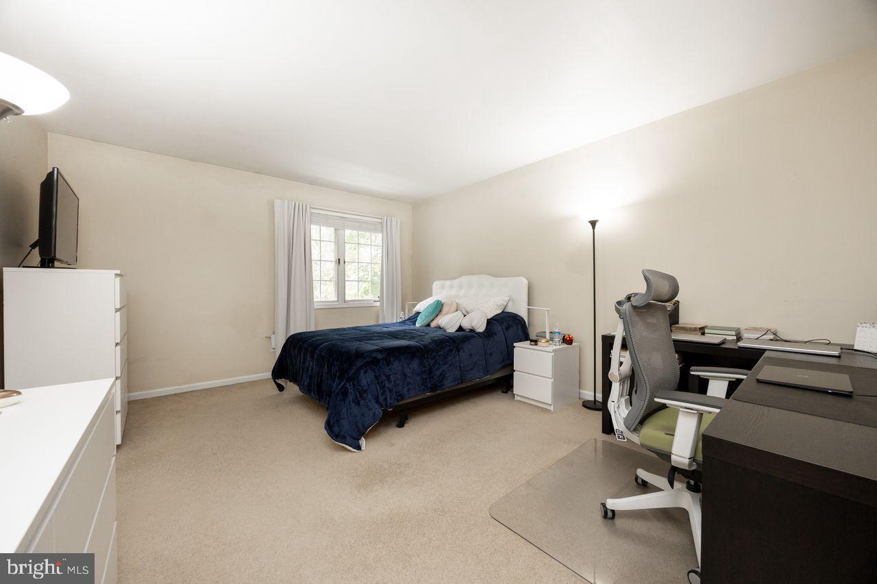 CHESTERBROOK - Residential