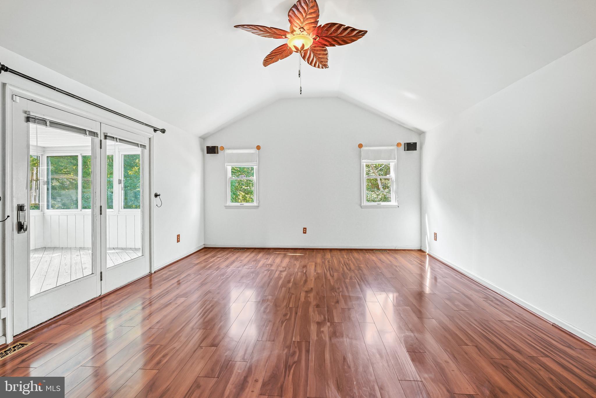 ACADEMY HILLS - Residential