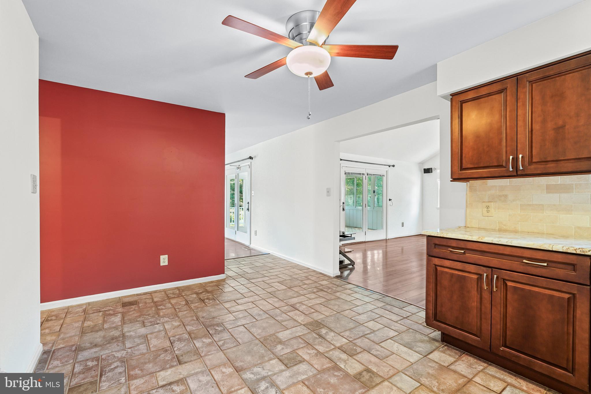 ACADEMY HILLS - Residential