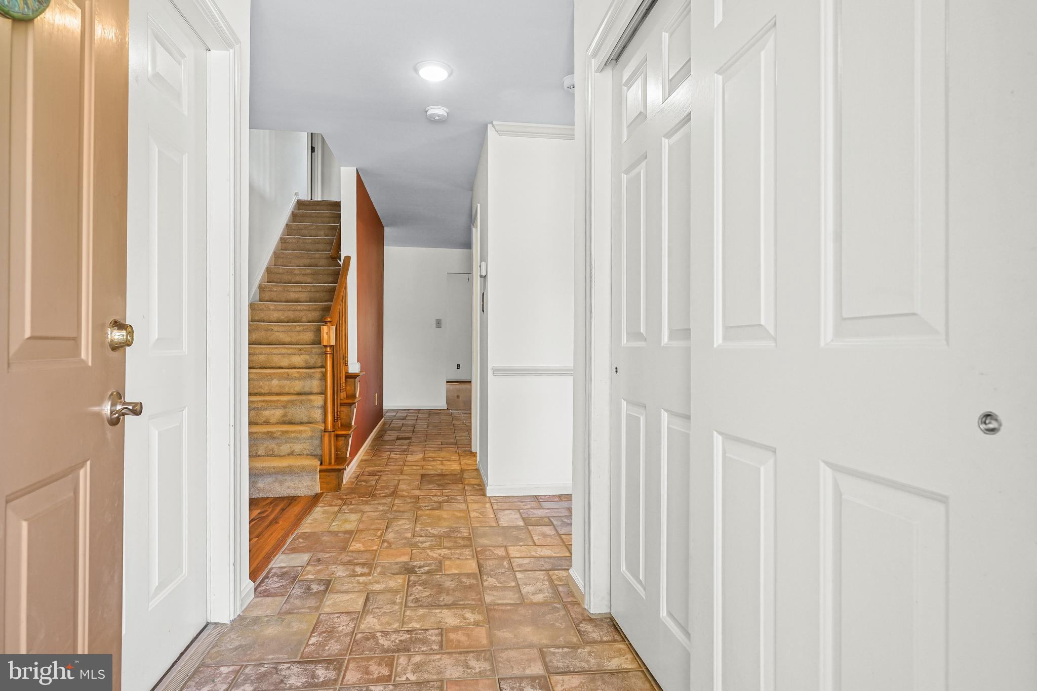 ACADEMY HILLS - Residential