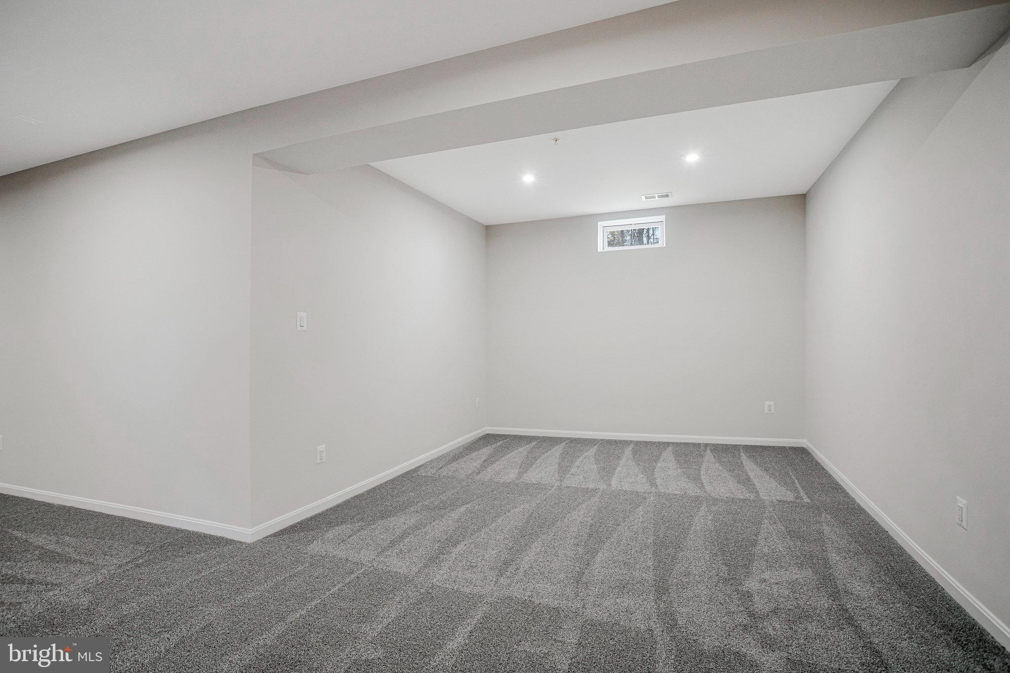 VINCENT ESTATES - Residential