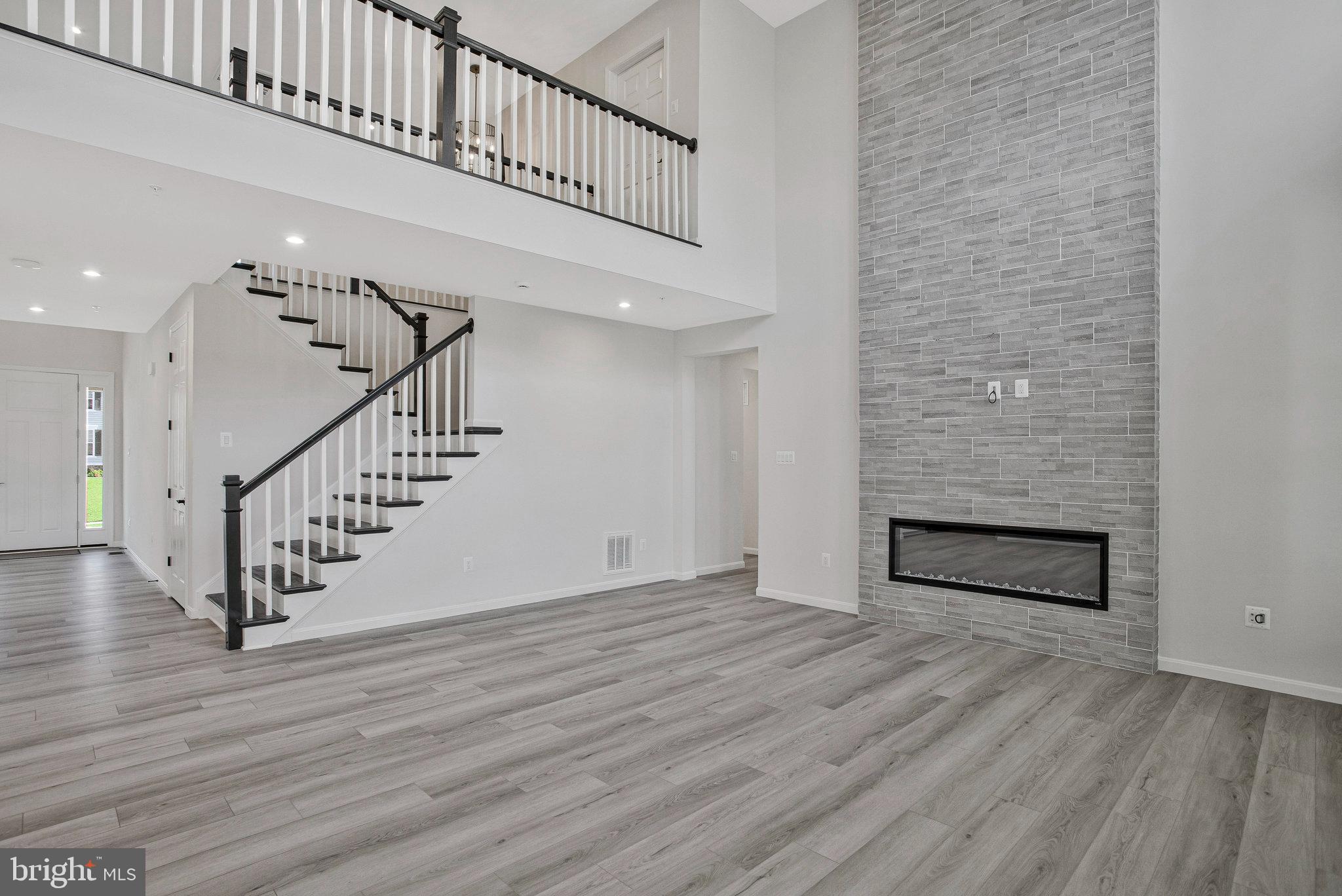 VINCENT ESTATES - Residential