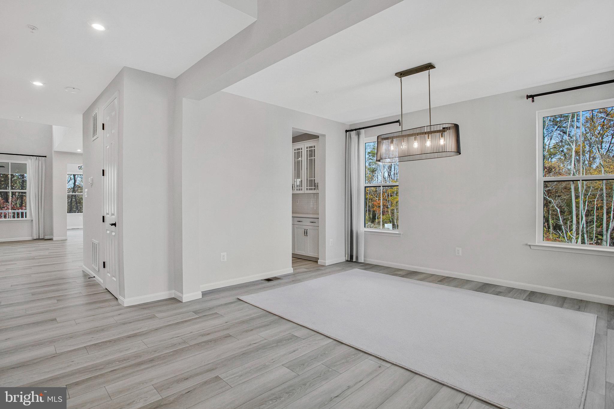 VINCENT ESTATES - Residential