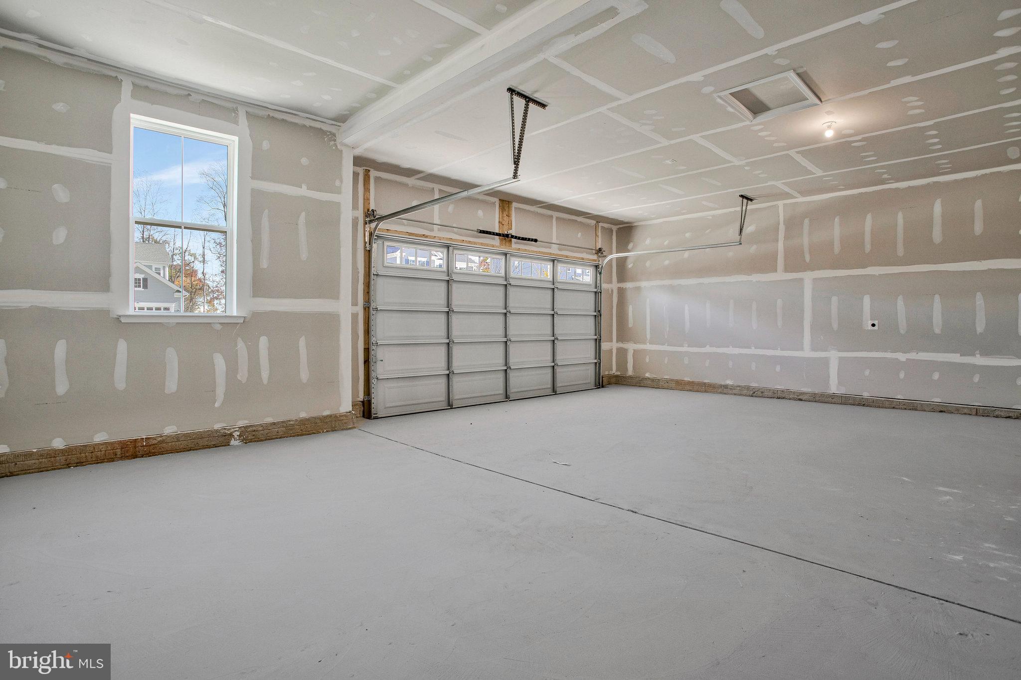 VINCENT ESTATES - Residential