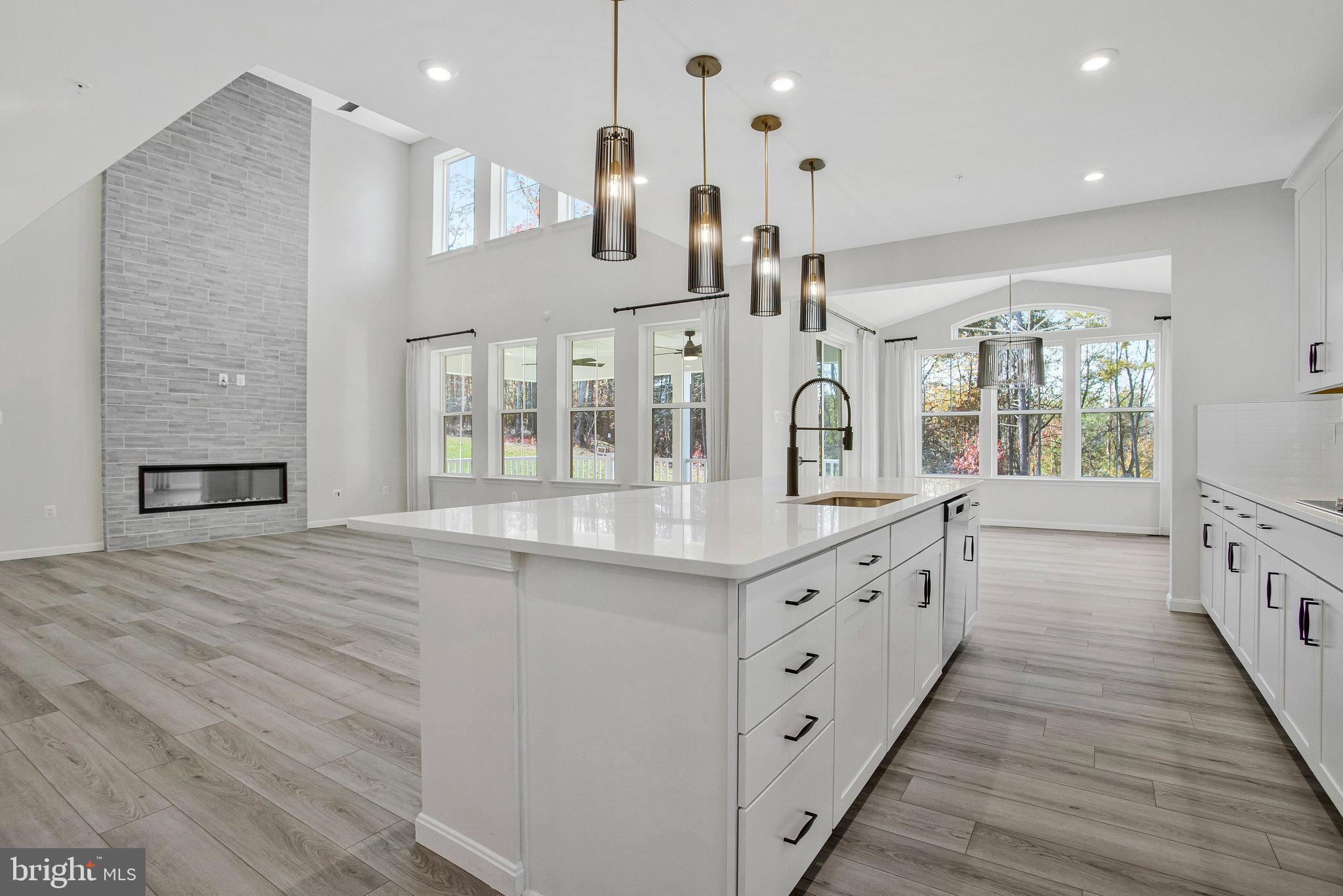 VINCENT ESTATES - Residential