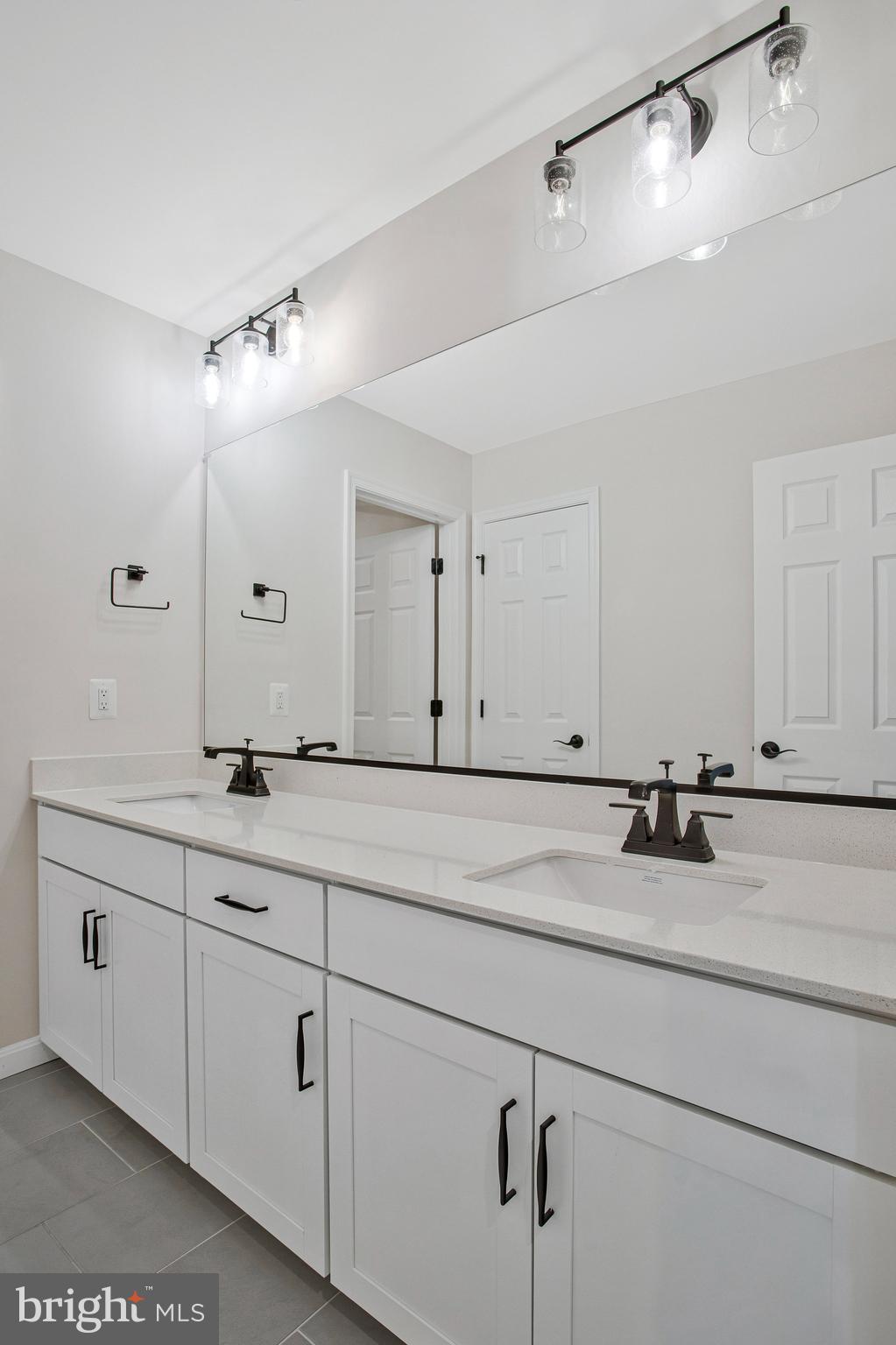 VINCENT ESTATES - Residential