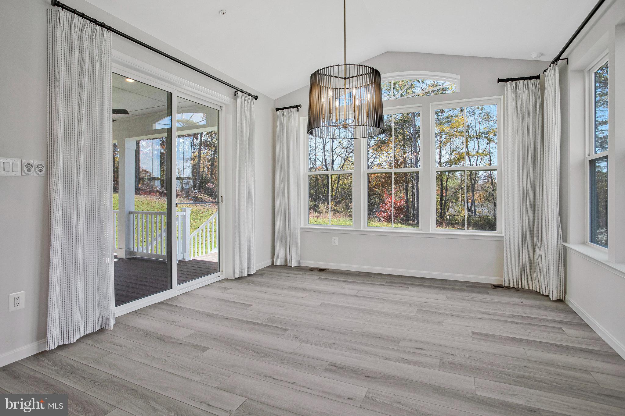 VINCENT ESTATES - Residential