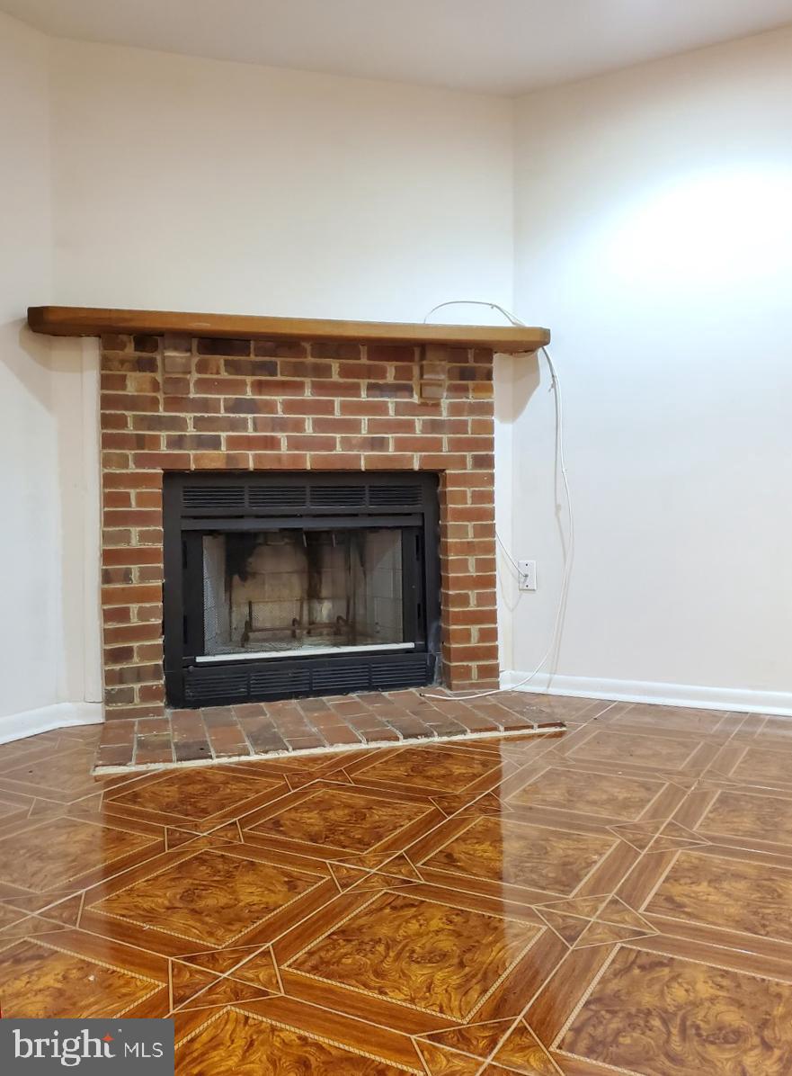 DALE CITY - Residential