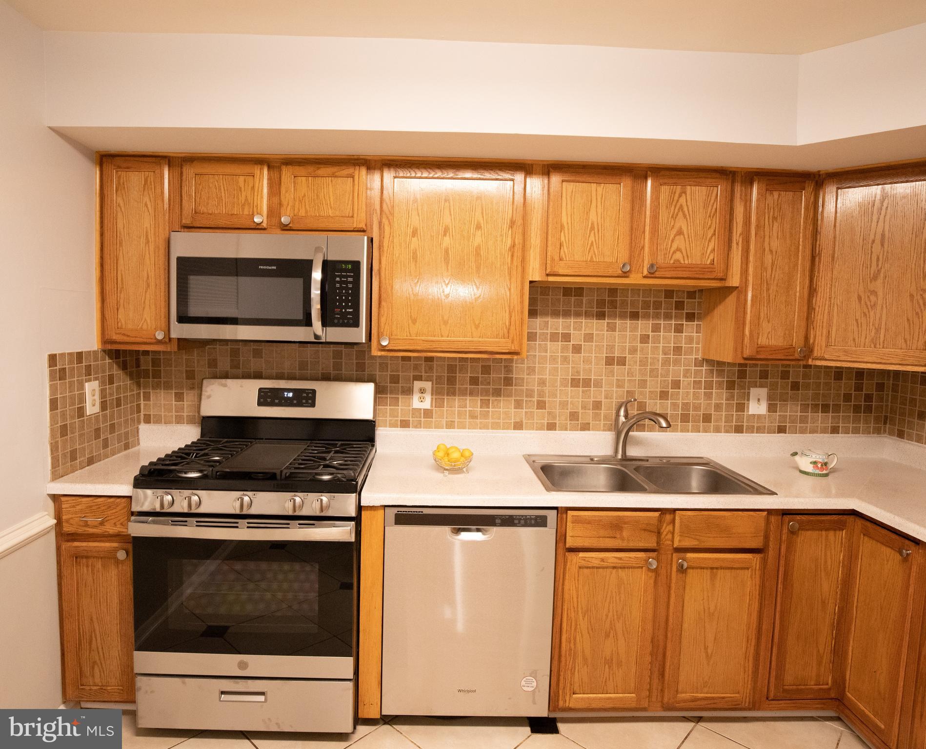 DALE CITY - Residential