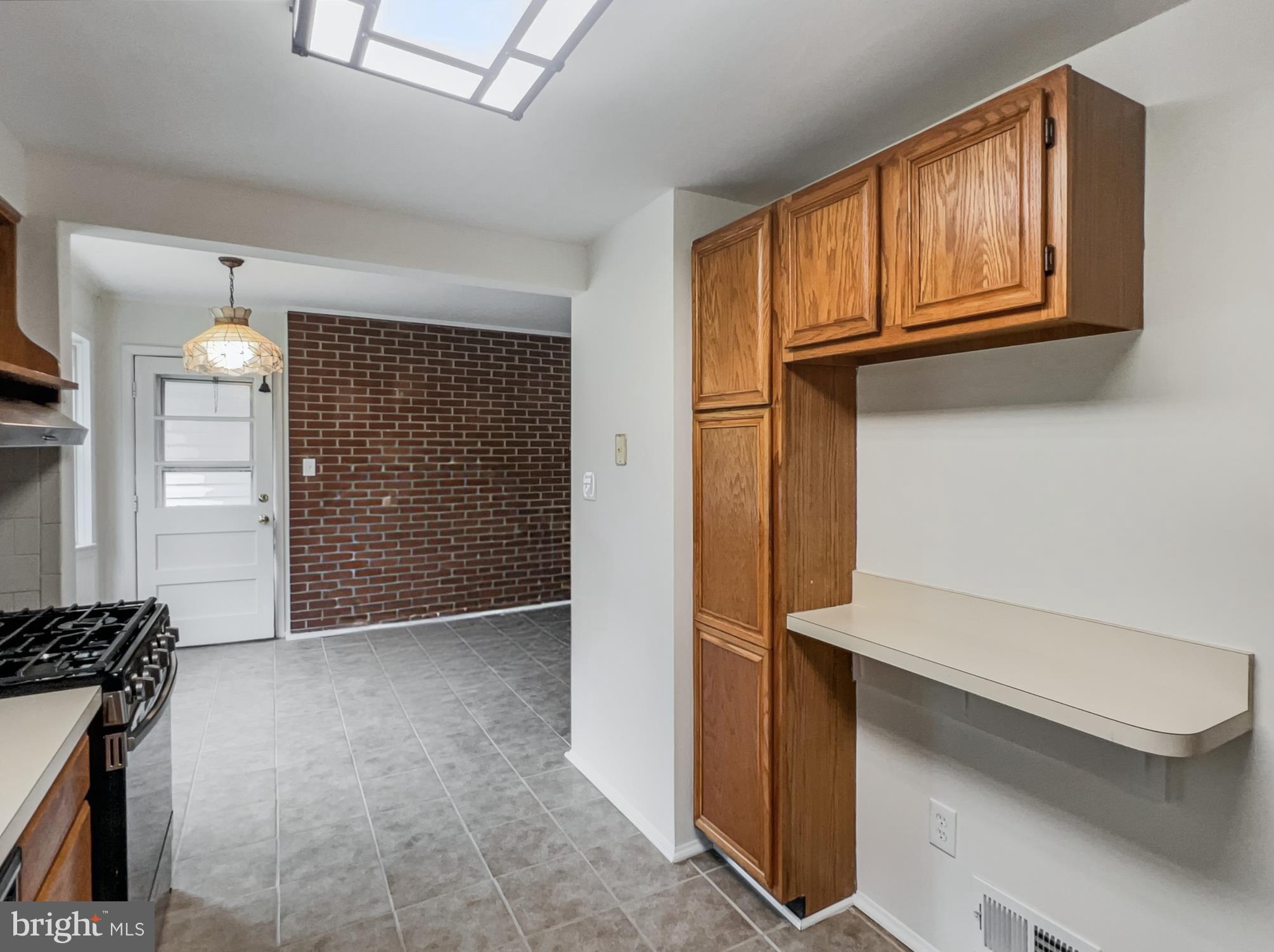 WEST LAUREL - Residential