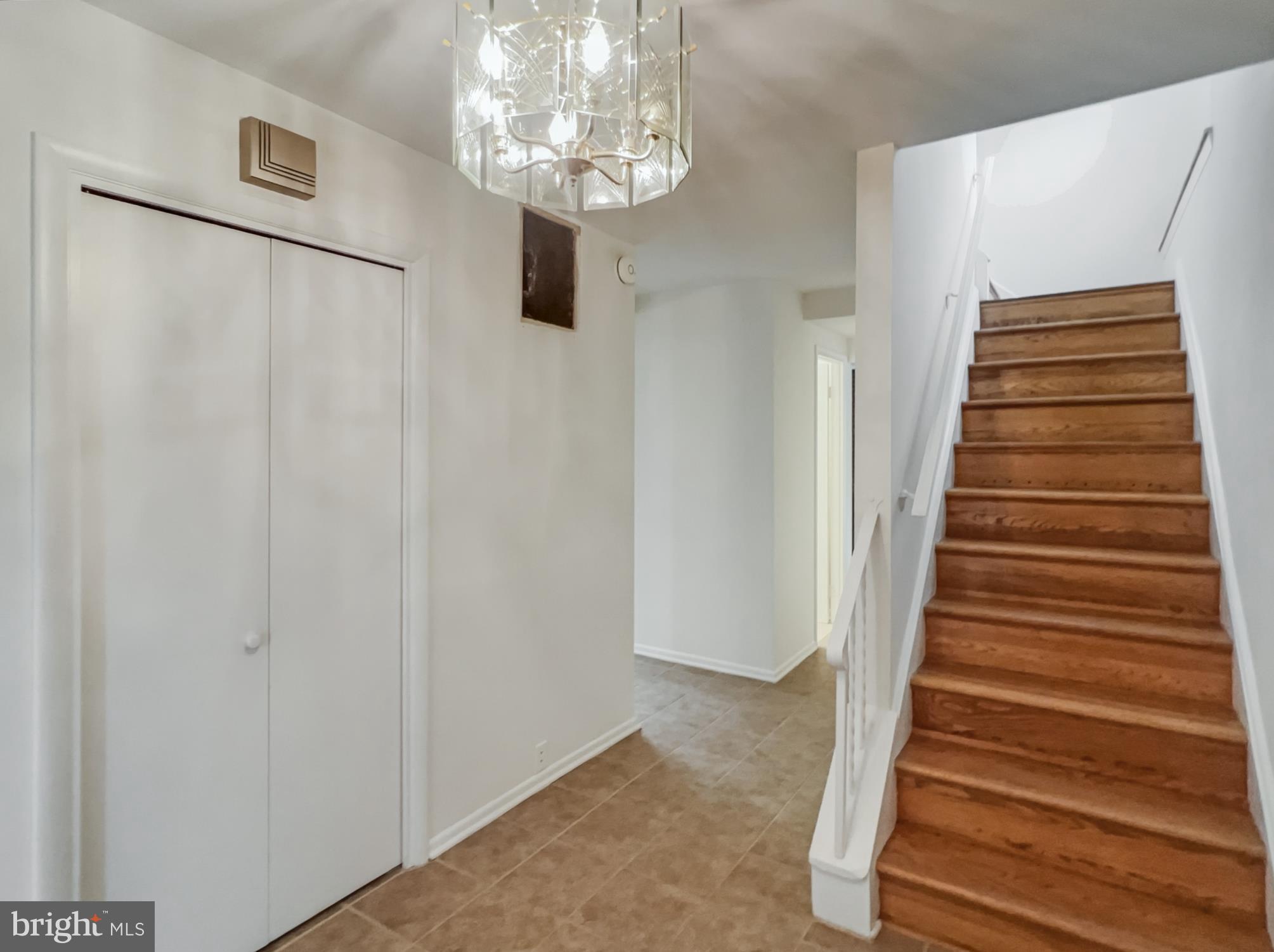 WEST LAUREL - Residential