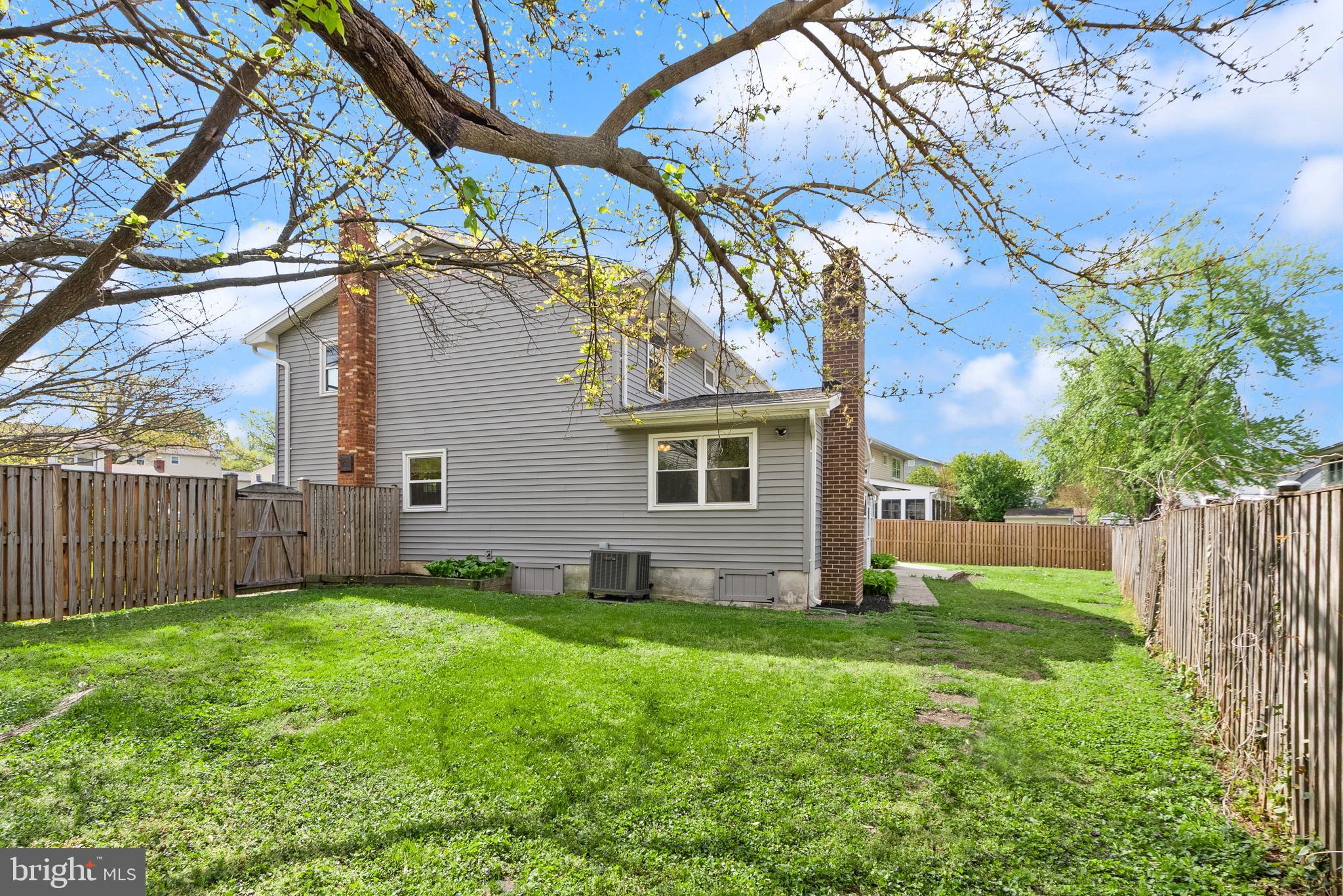 STERLING  PARK - Residential