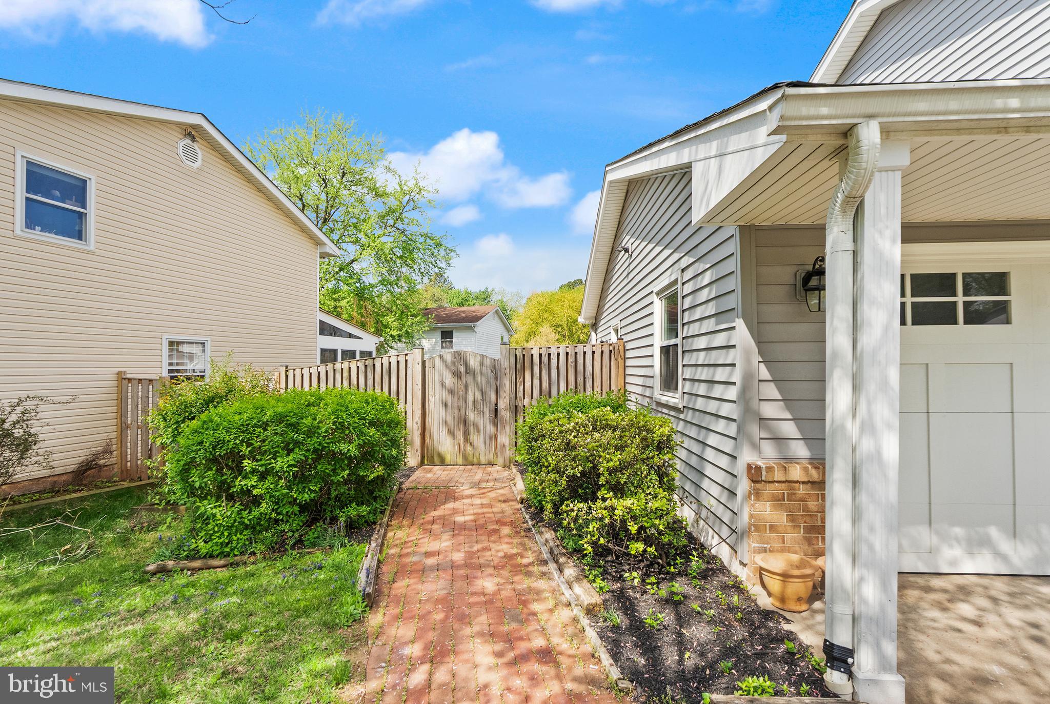 STERLING  PARK - Residential