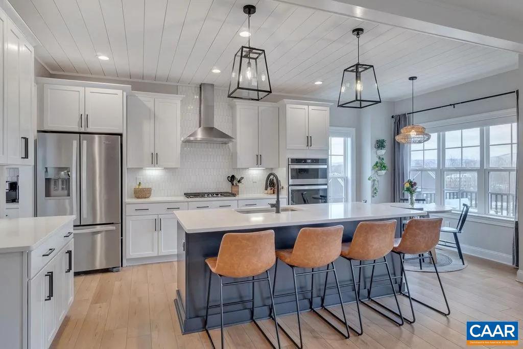 OLD TRAIL - Residential