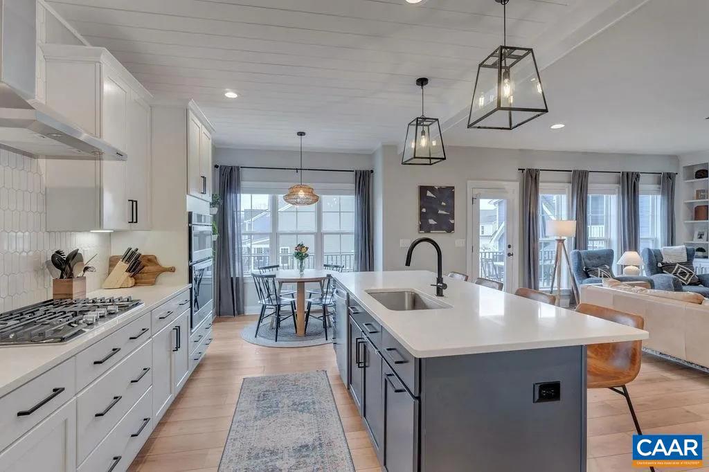 OLD TRAIL - Residential