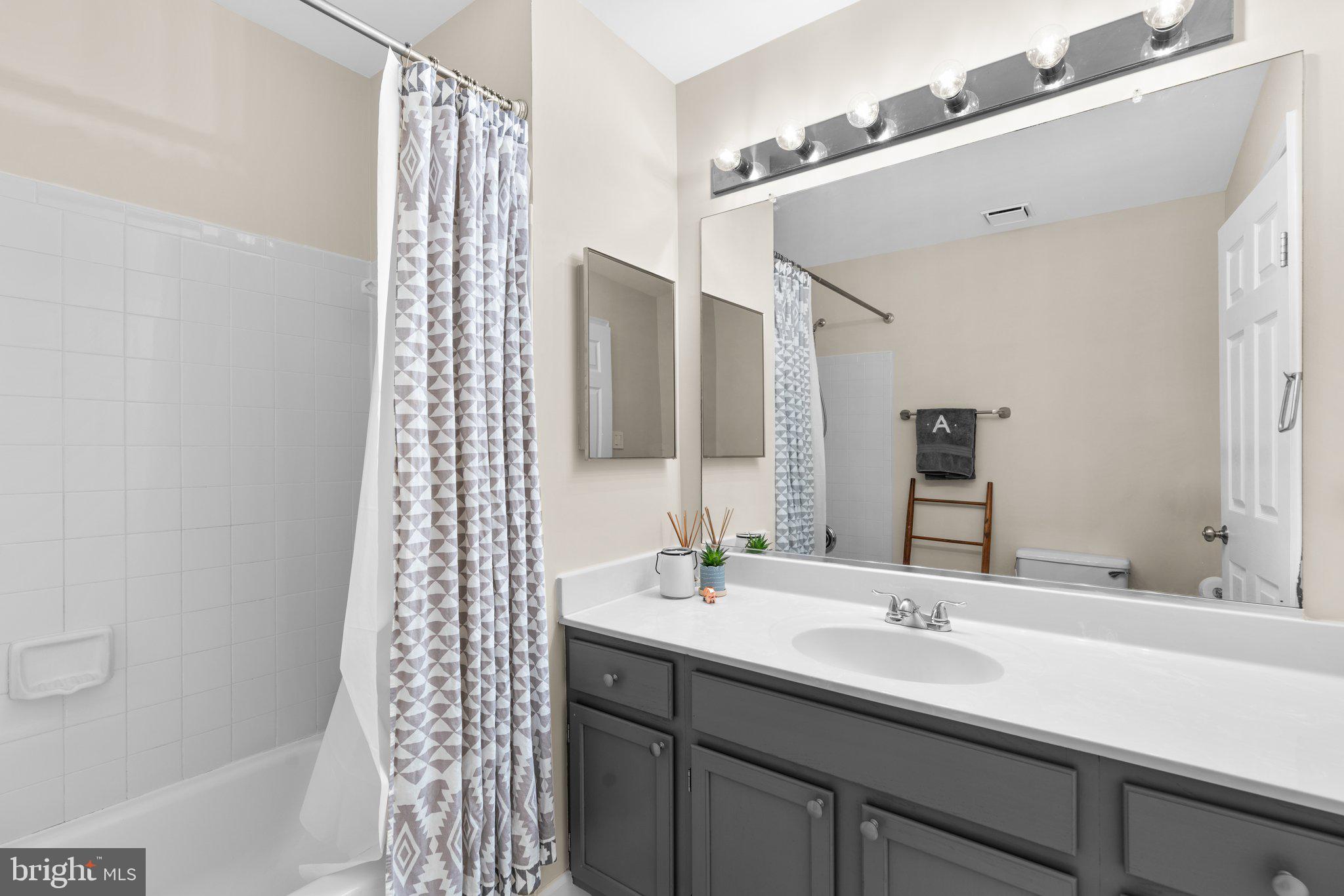 MANCHESTER FARM - Residential