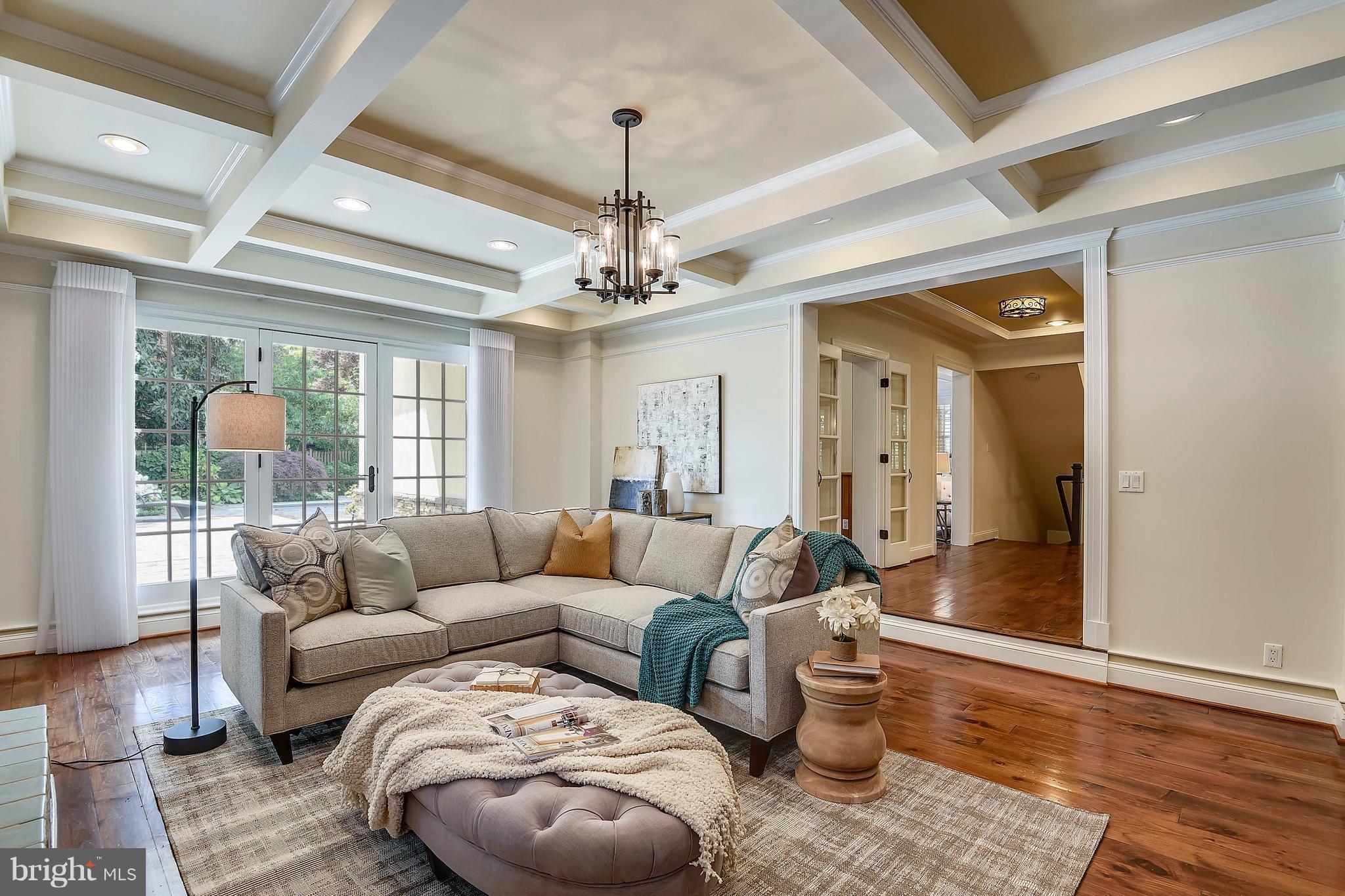 CHEVY CHASE - Residential