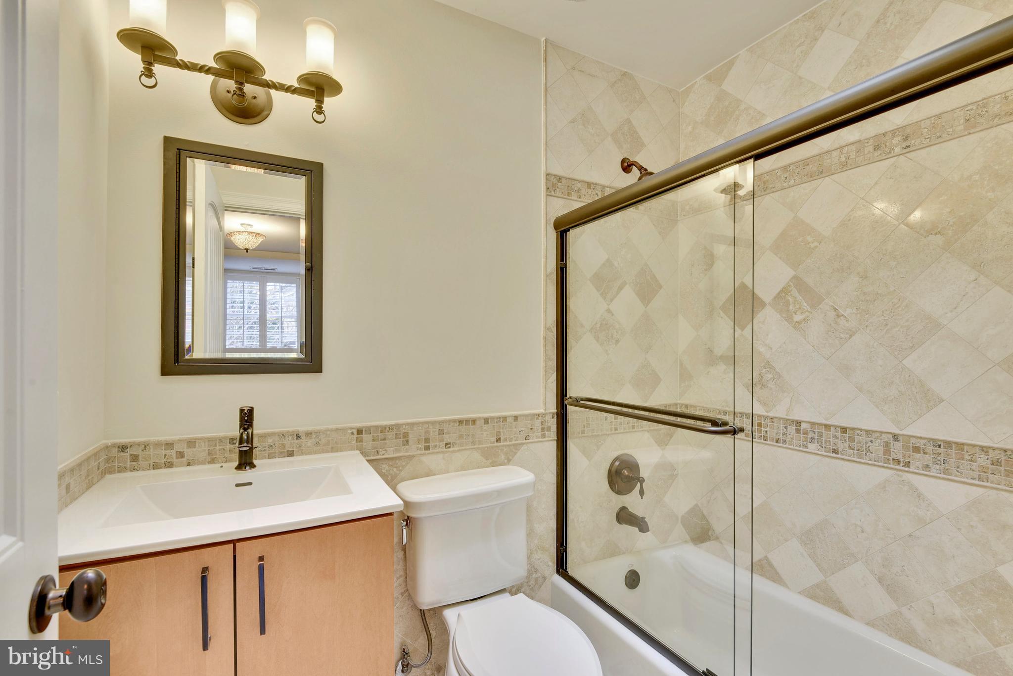 CHEVY CHASE - Residential