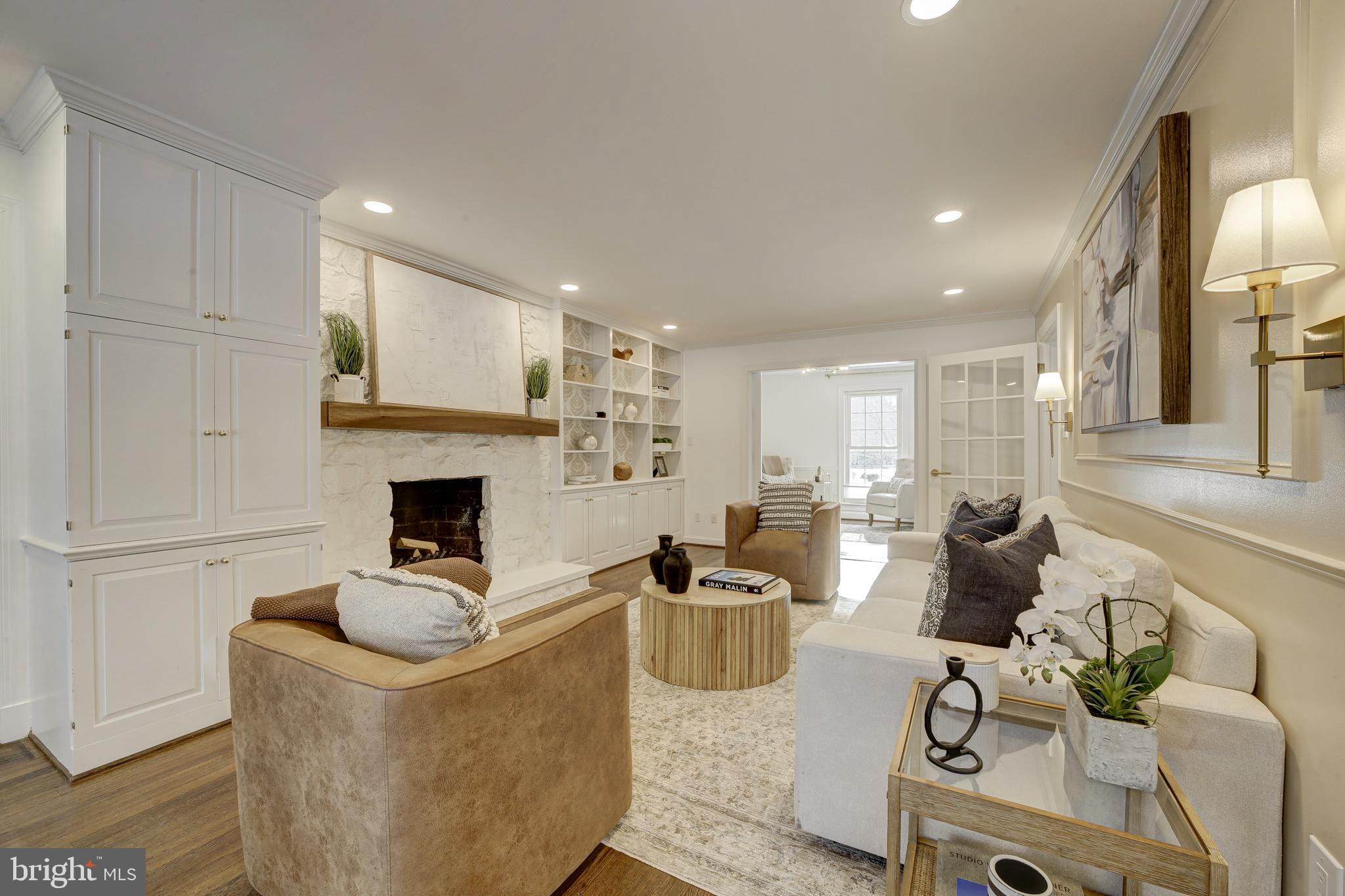 DARNESTOWN OUTSIDE - Residential