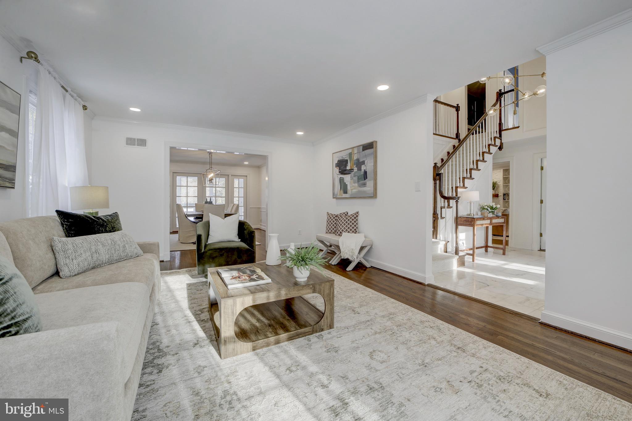 DARNESTOWN OUTSIDE - Residential