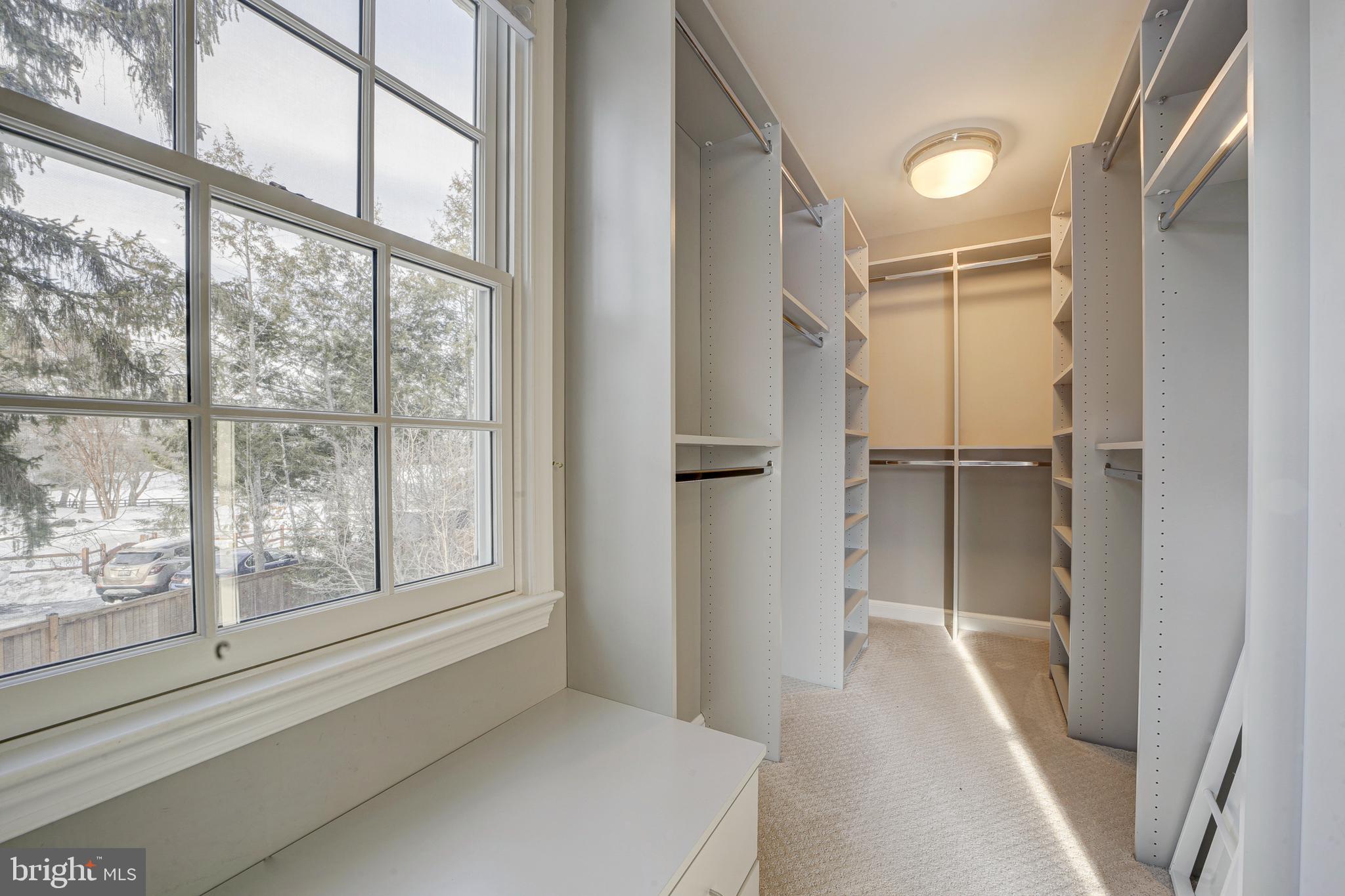 DARNESTOWN OUTSIDE - Residential