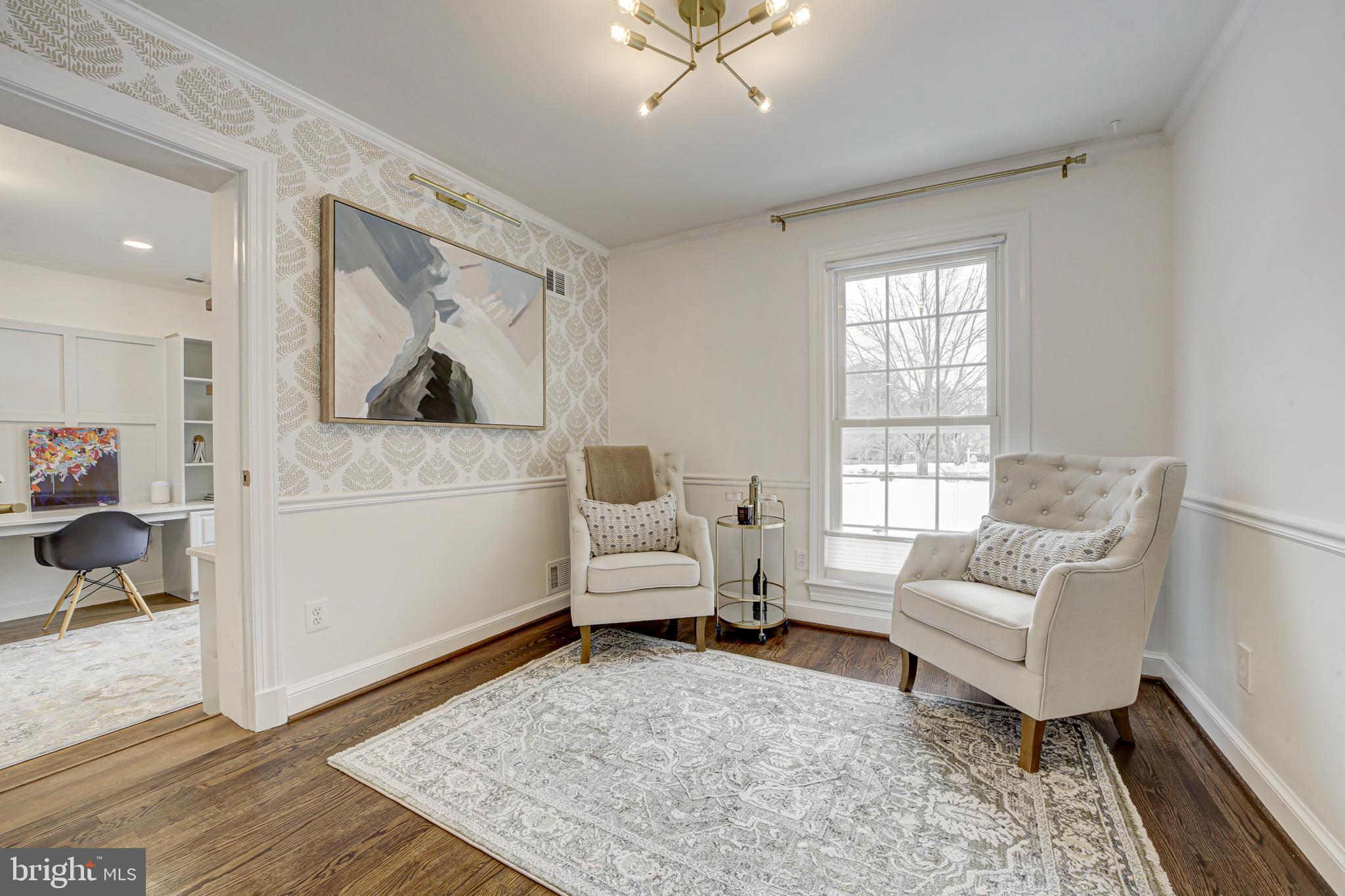 DARNESTOWN OUTSIDE - Residential