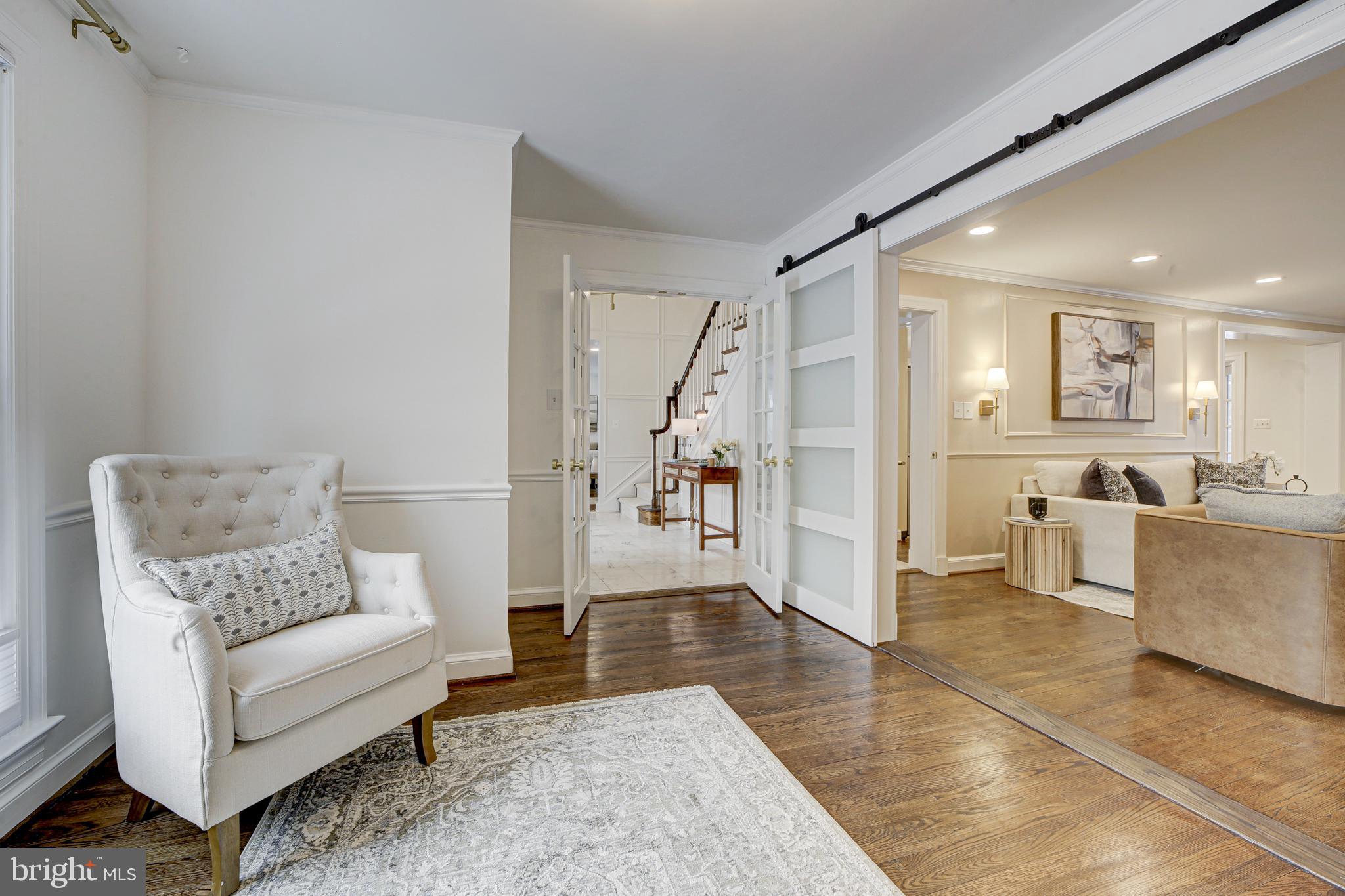 DARNESTOWN OUTSIDE - Residential