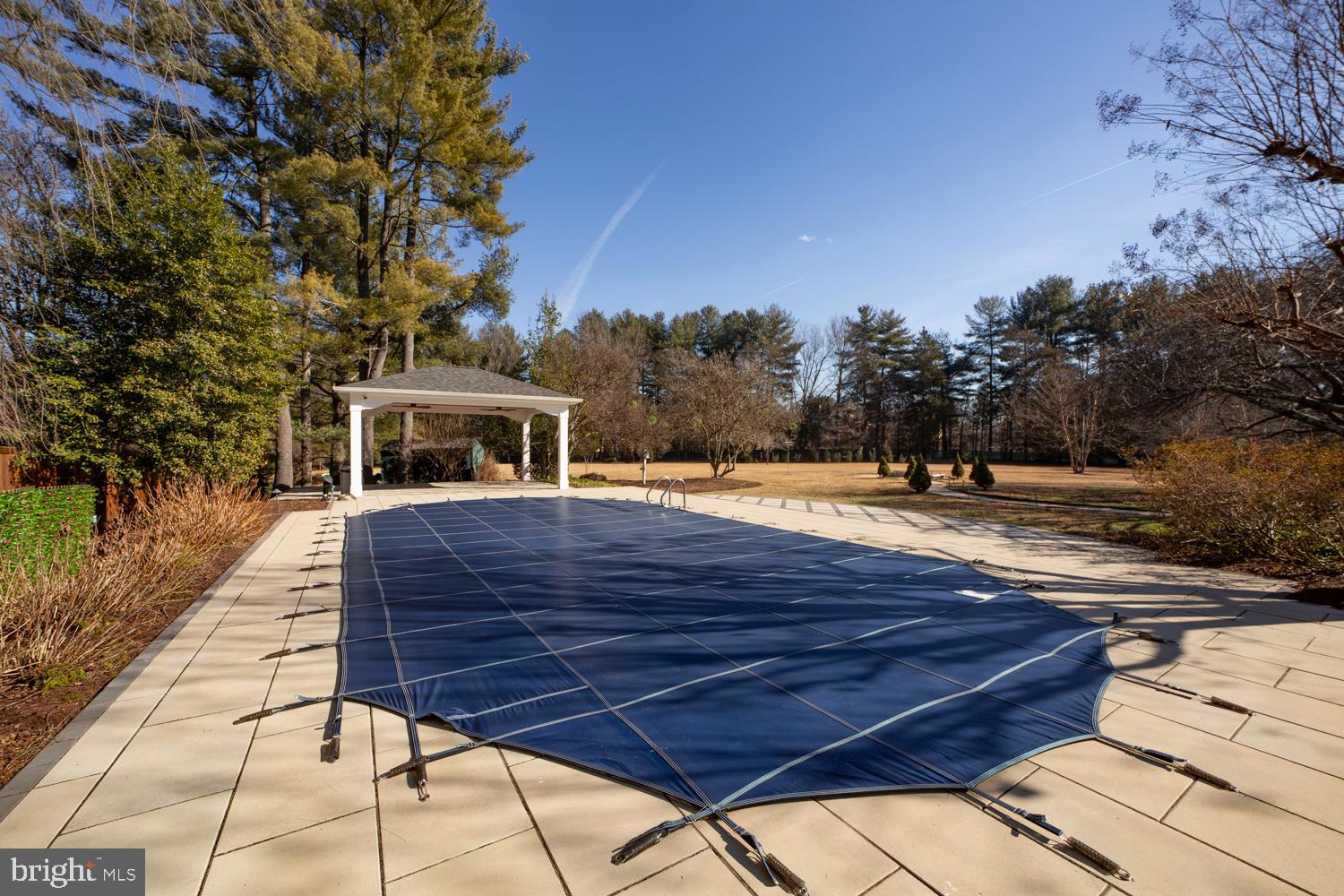 DARNESTOWN OUTSIDE - Residential